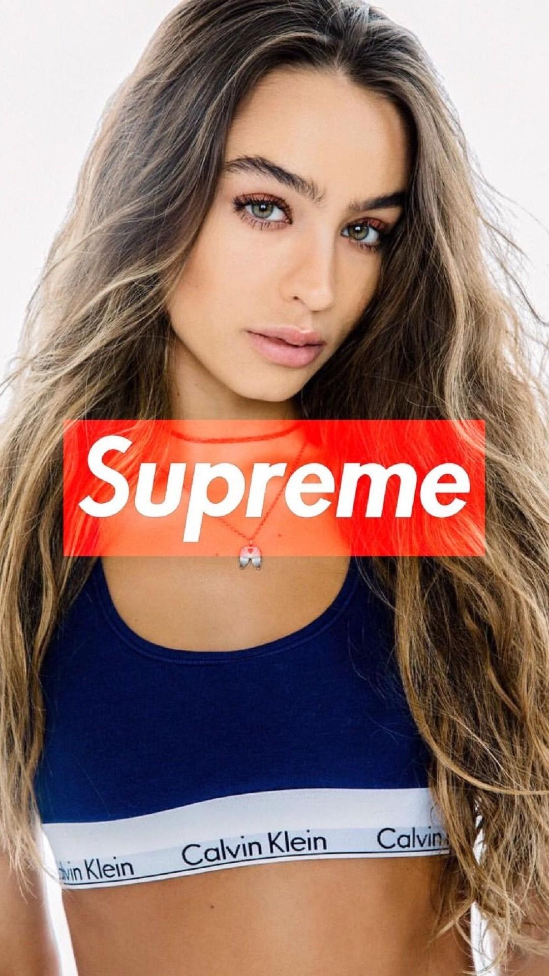 Supreme Girl Wallpaper