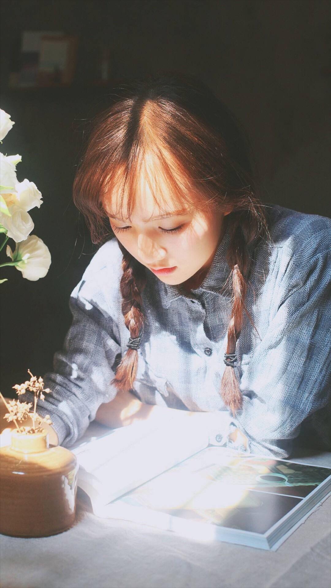 Girl Flower Aesthetic Wallpapers Wallpaper Cave