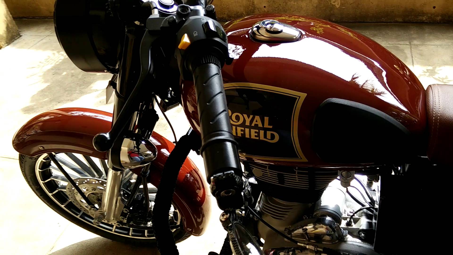 Royal Enfield Bullet Wallpaper HD