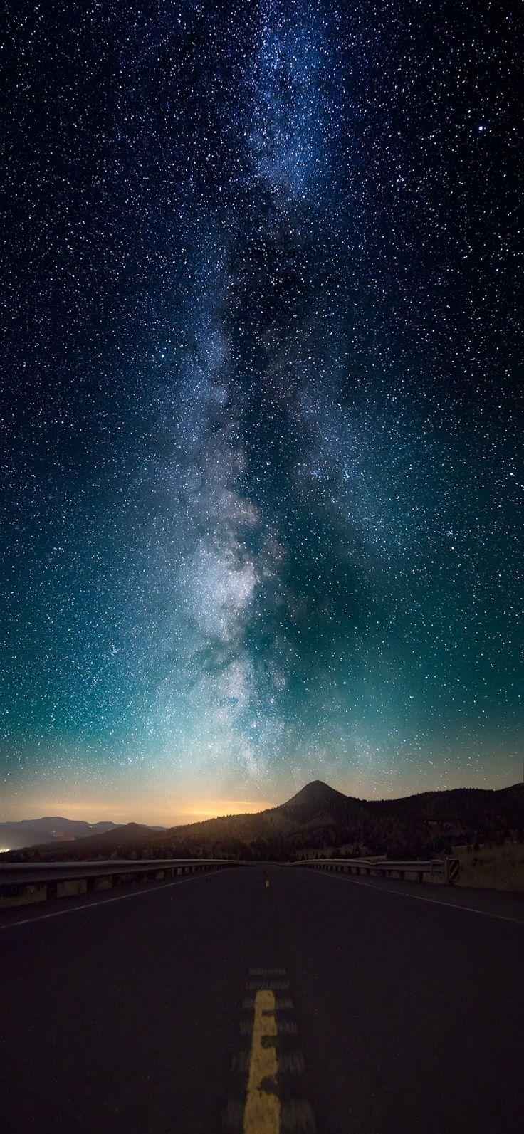 Starry Sky Iphone 11 Wallpaper View and download man flash light starry