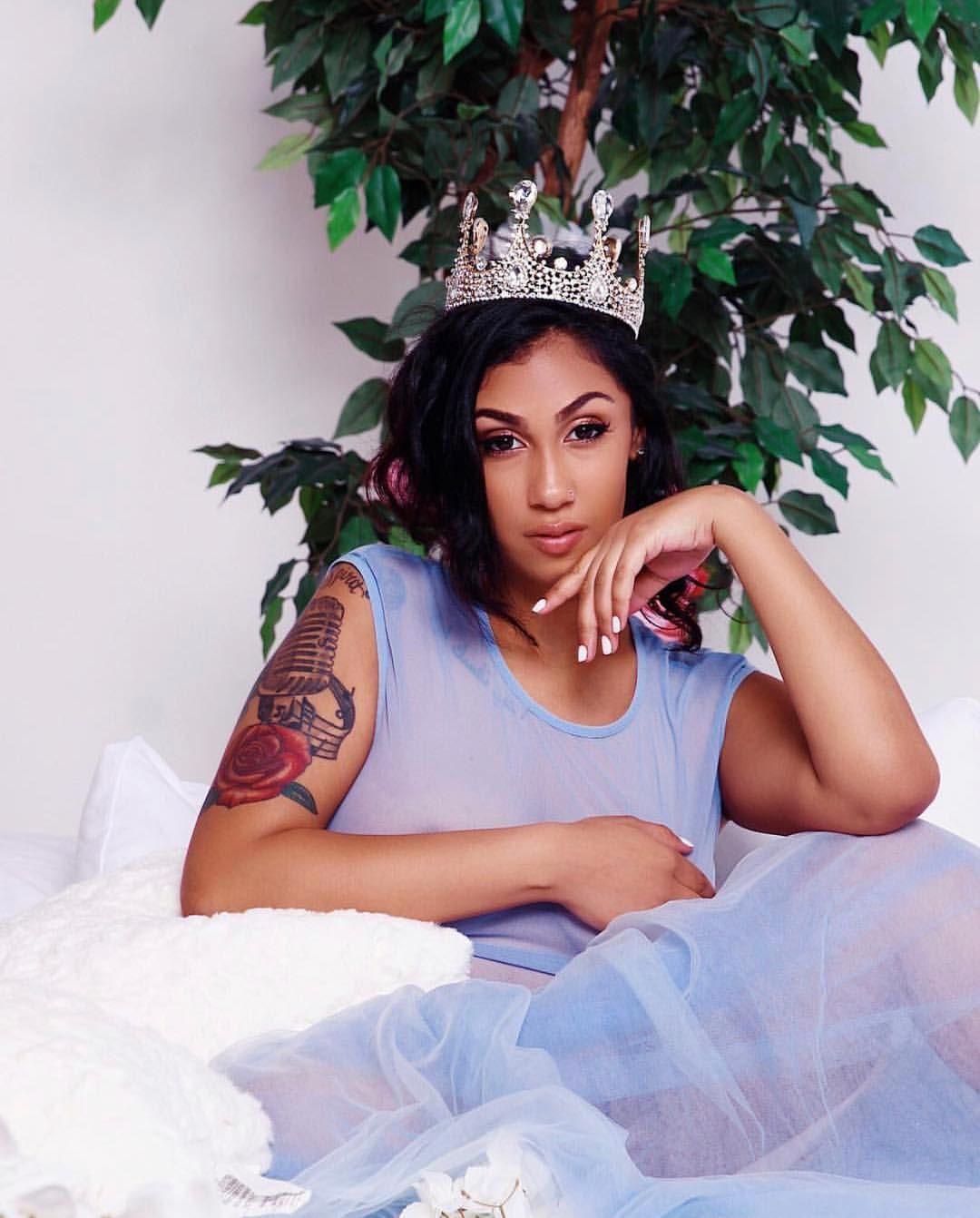 Queen Naija And Clarence Wallpapers Wallpaper Cave