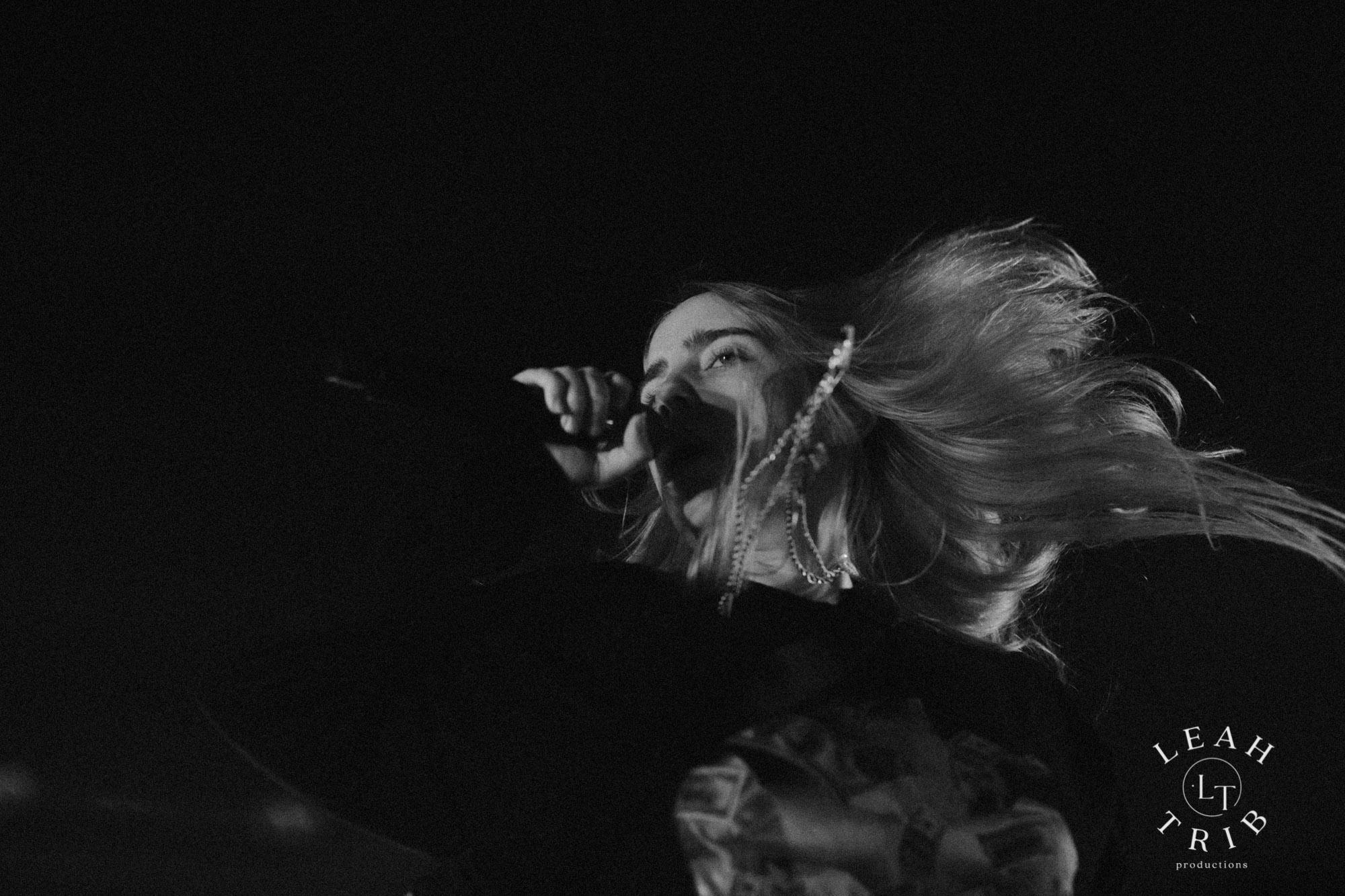 Billie Eilish Live Wallpapers
