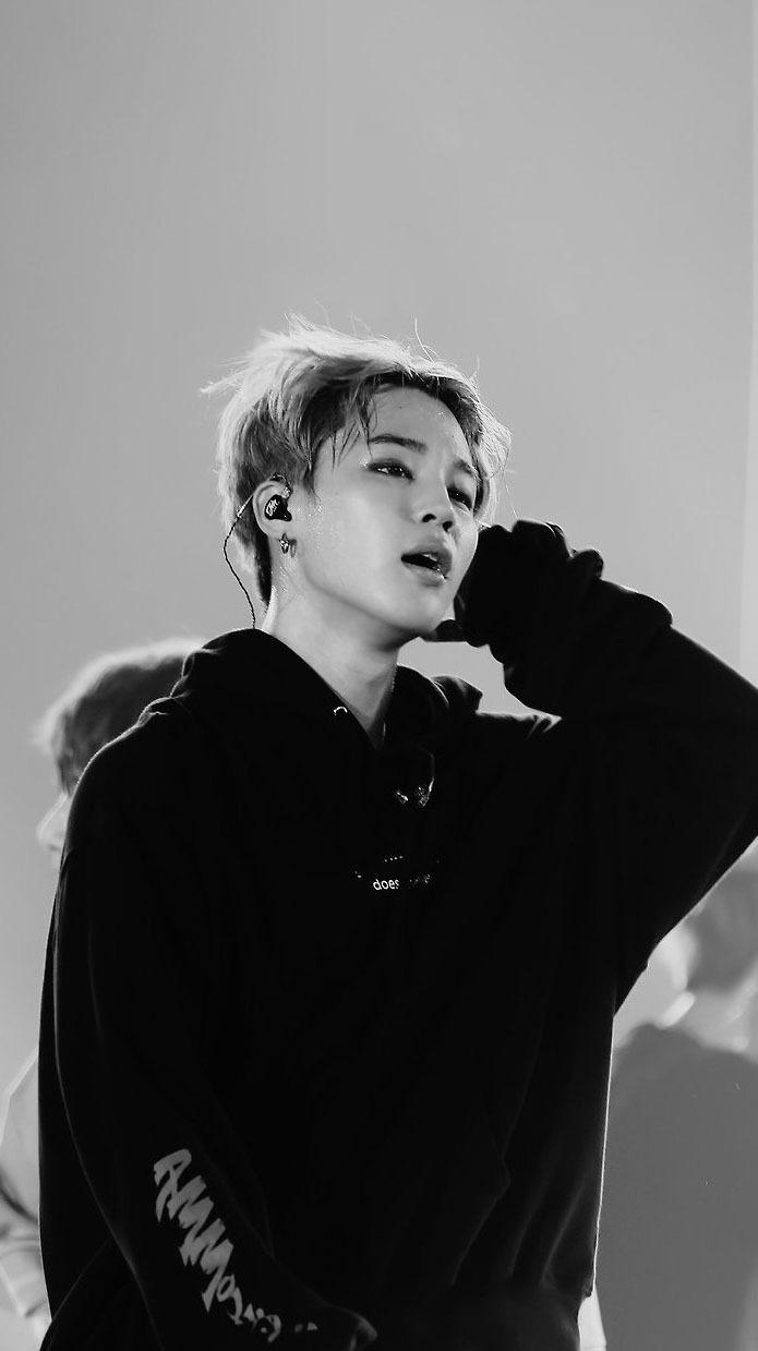 Bts Jimin Wallpaper Aesthetic Jimin Black And White ansiedadedefine