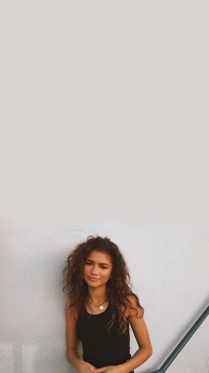 Zendaya iPhone Wallpapers Wallpaper Cave