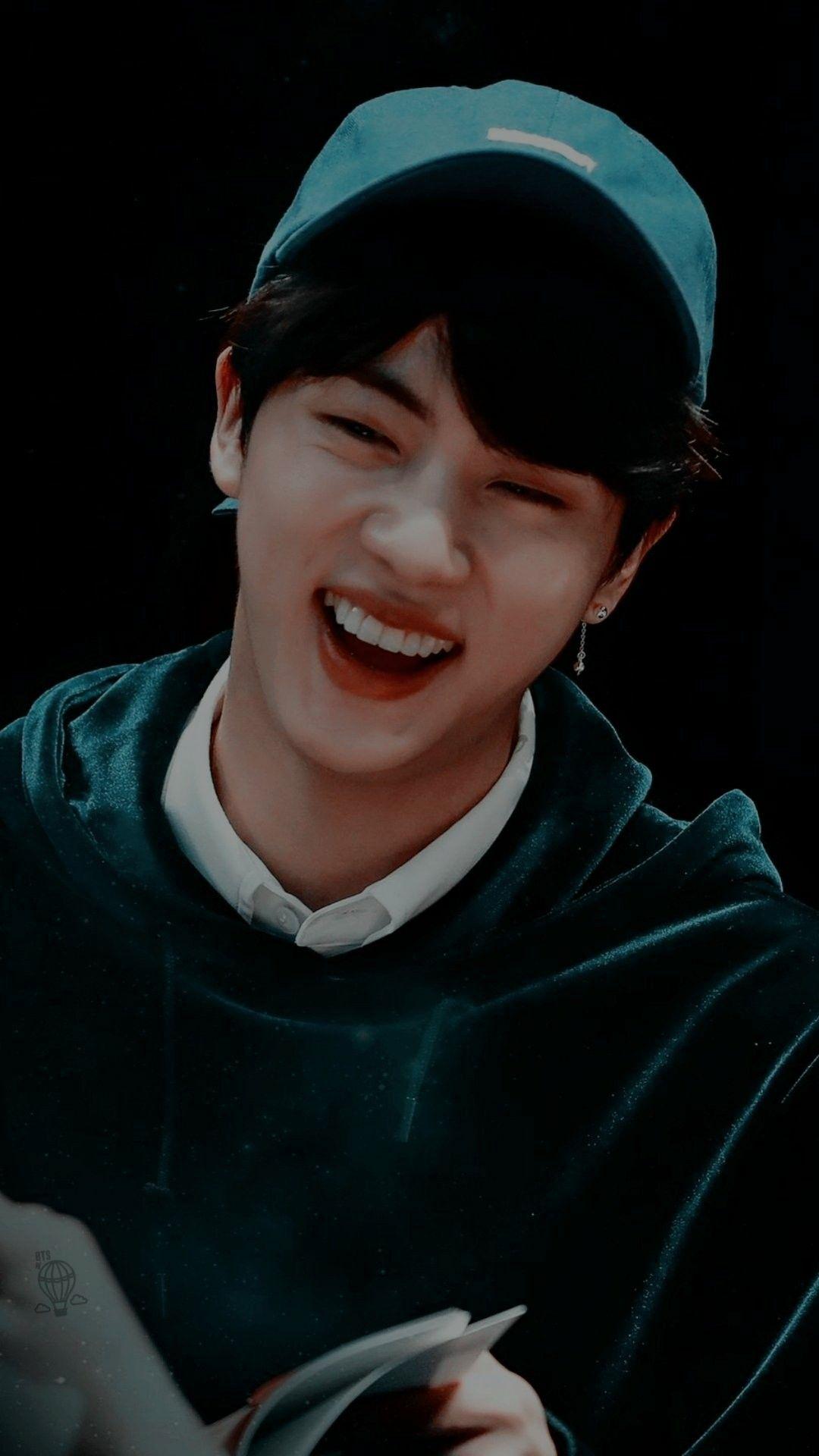 Jin Aesthetic Wallpaper