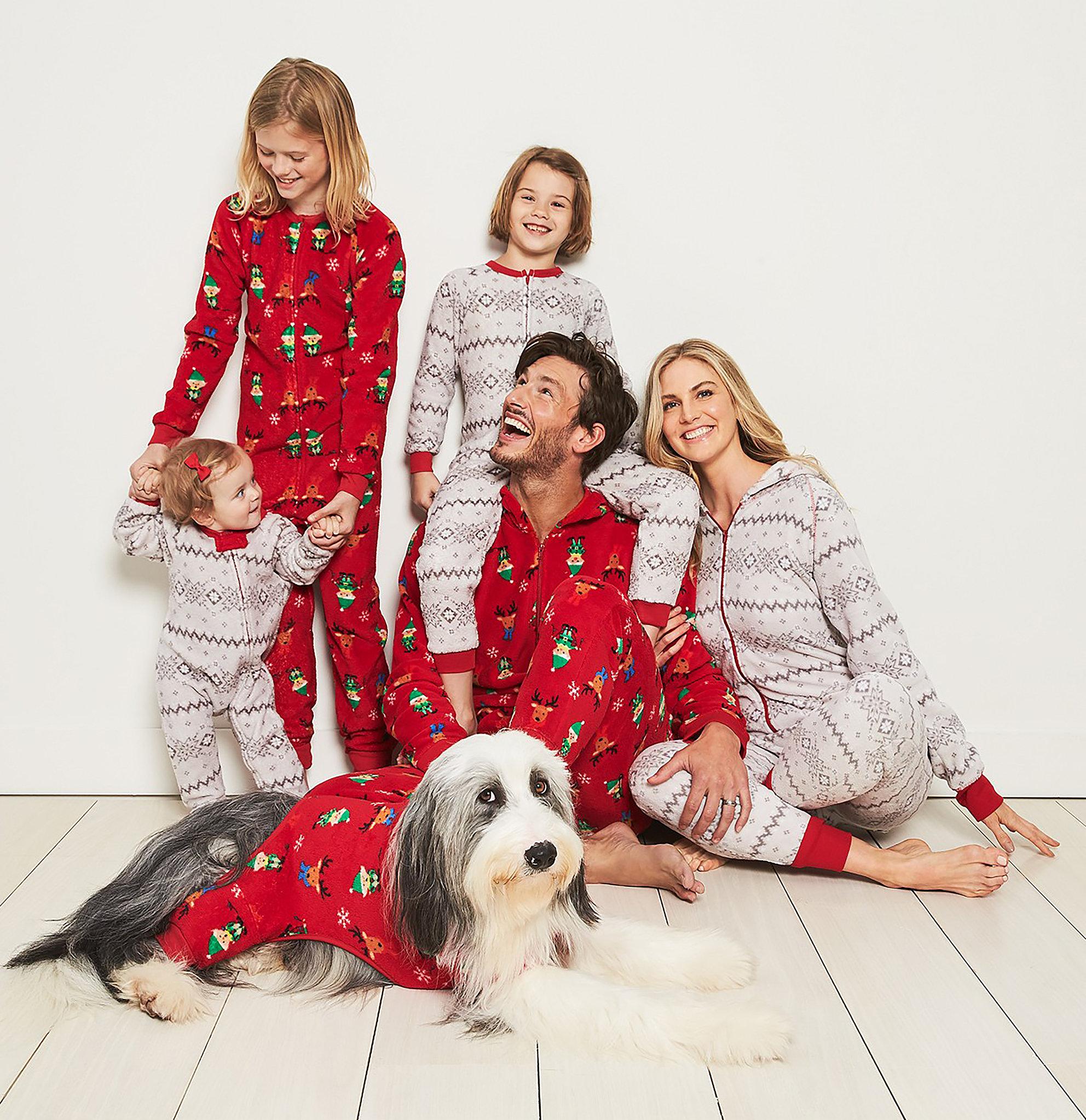 Holiday Pajamas Wallpapers Wallpaper Cave