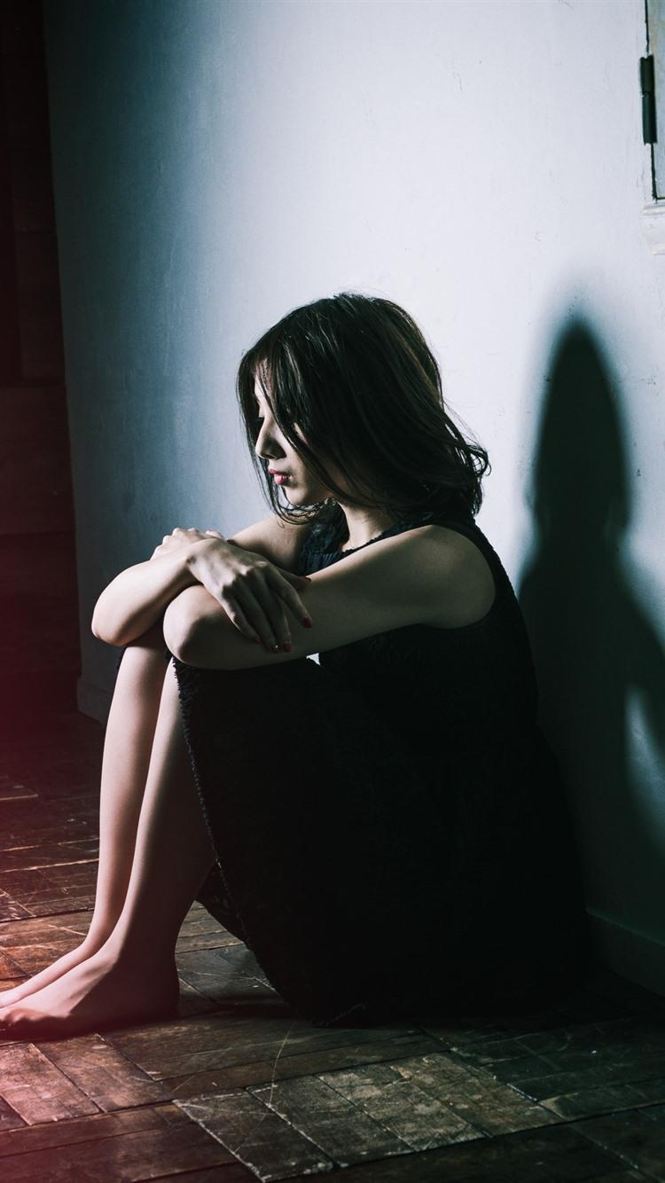 iPhone Sad Girls Wallpapers Wallpaper Cave