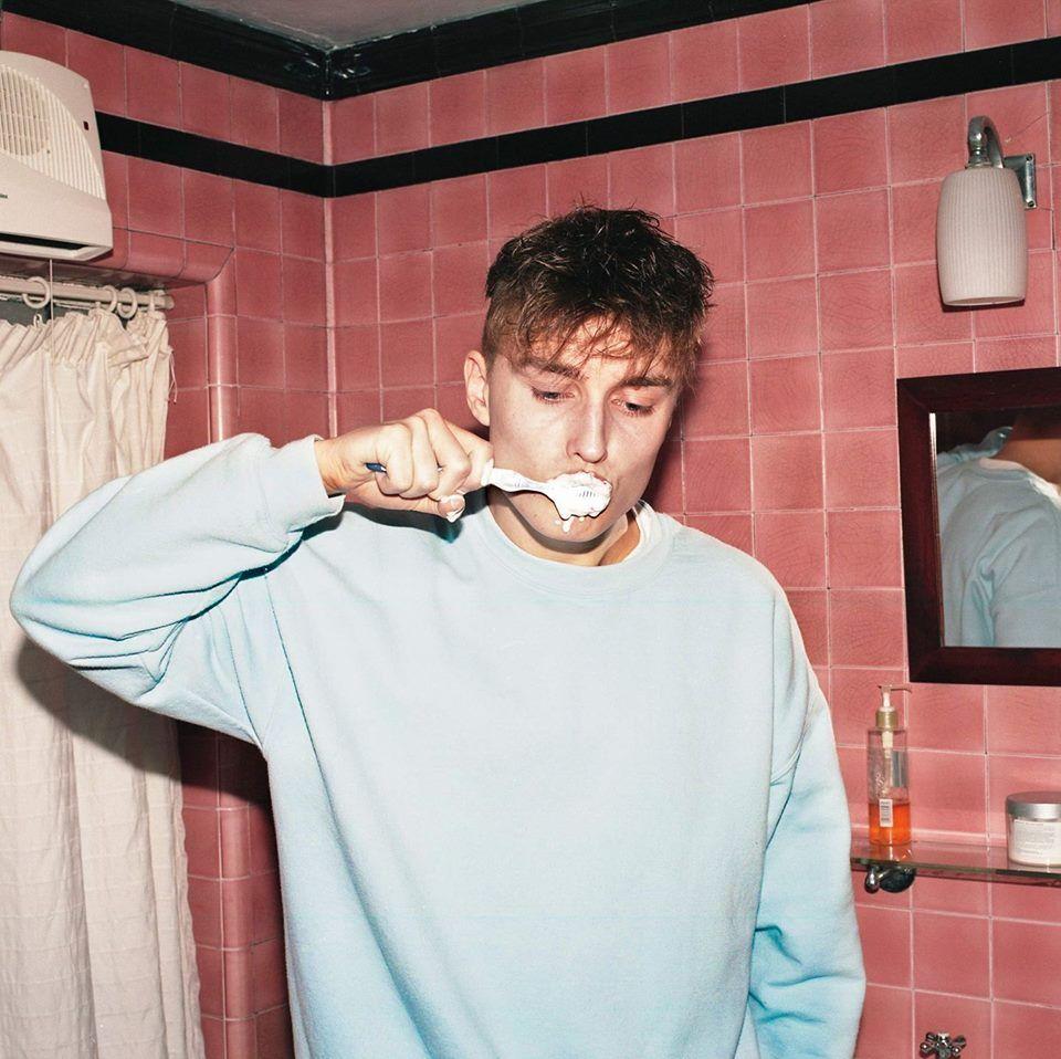 Sam Fender Wallpapers Wallpaper Cave