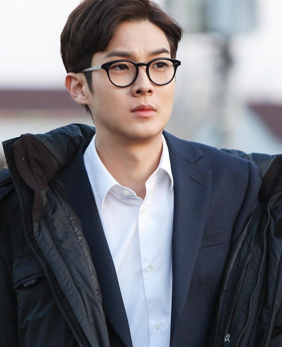 Choi Wooshik Wallpapers Wallpaper Cave