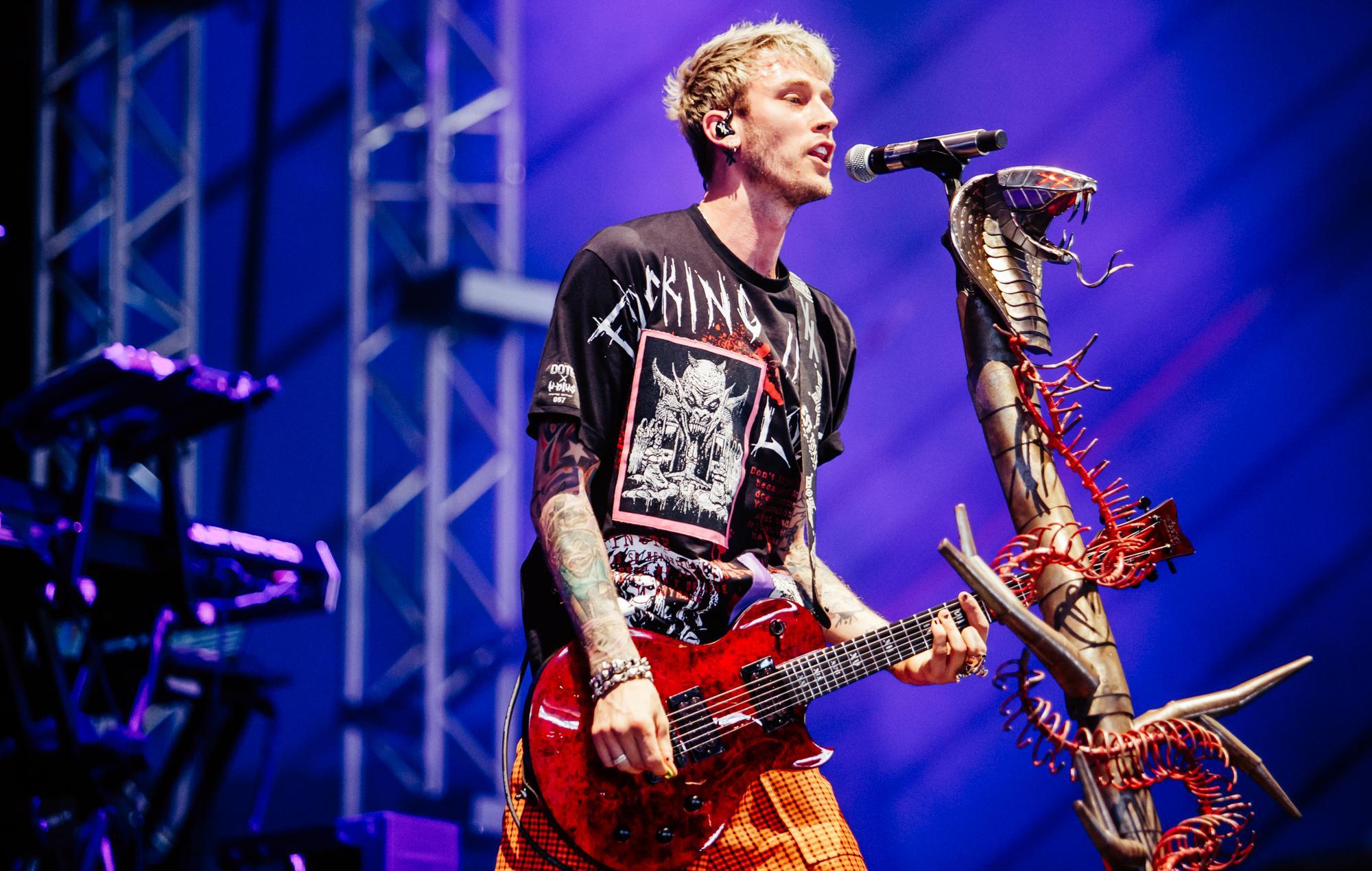 Machine Gun Kelly Hotel Diablo Wallpapers Wallpaper Cave