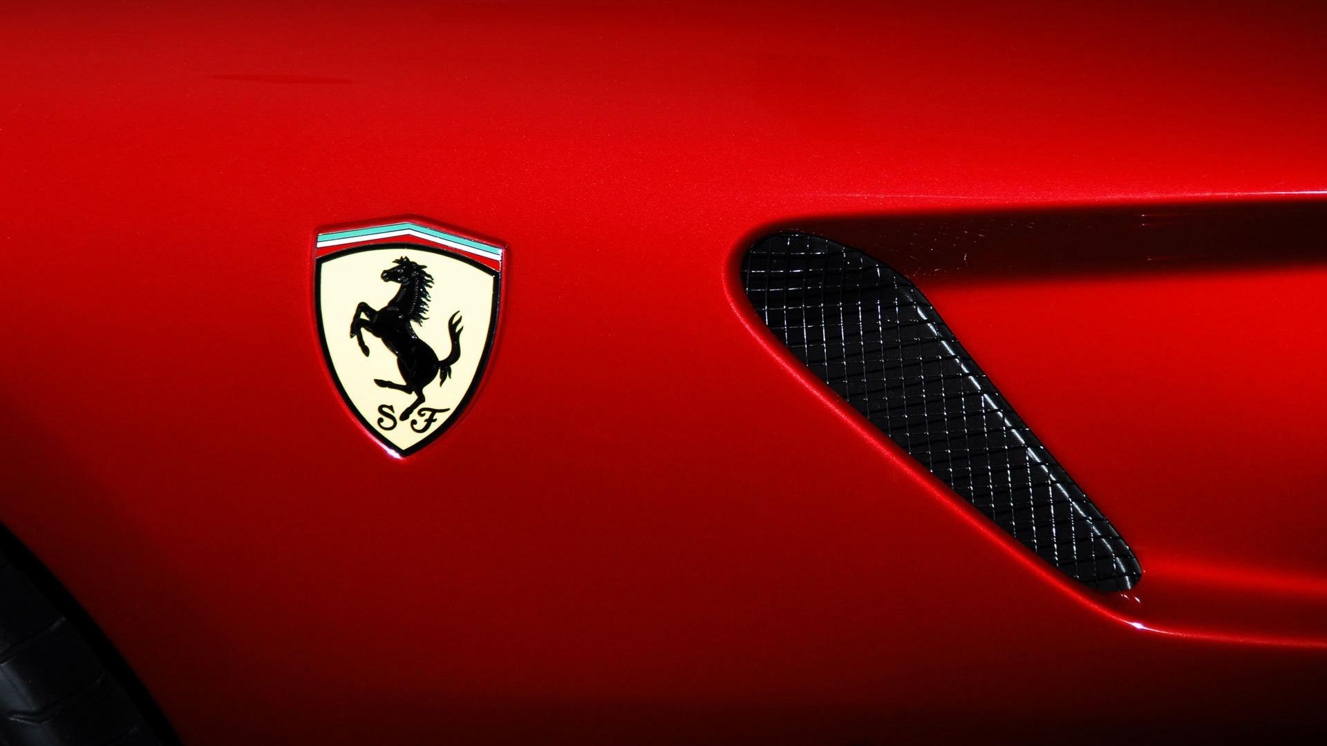 Red Ferrari Car Wallpapers Wallpaper Cave