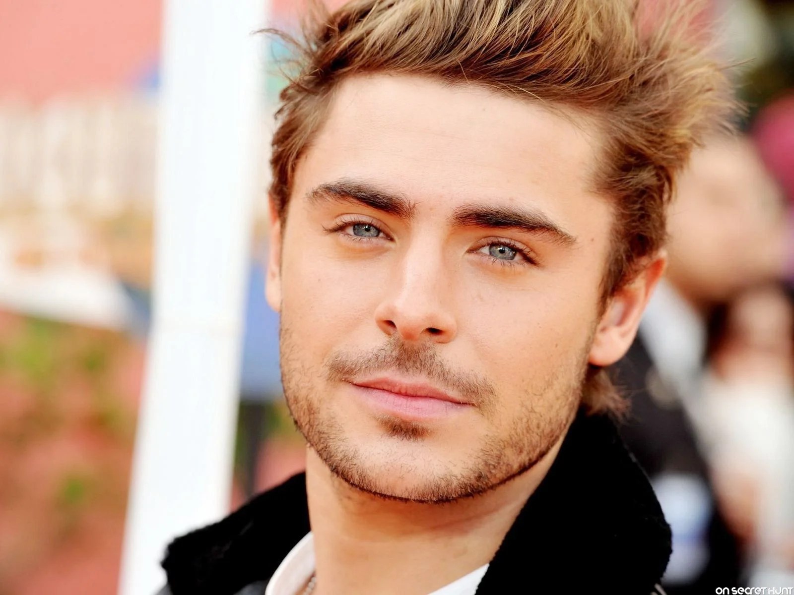 Zac Efron 2020 Wallpapers Wallpaper Cave