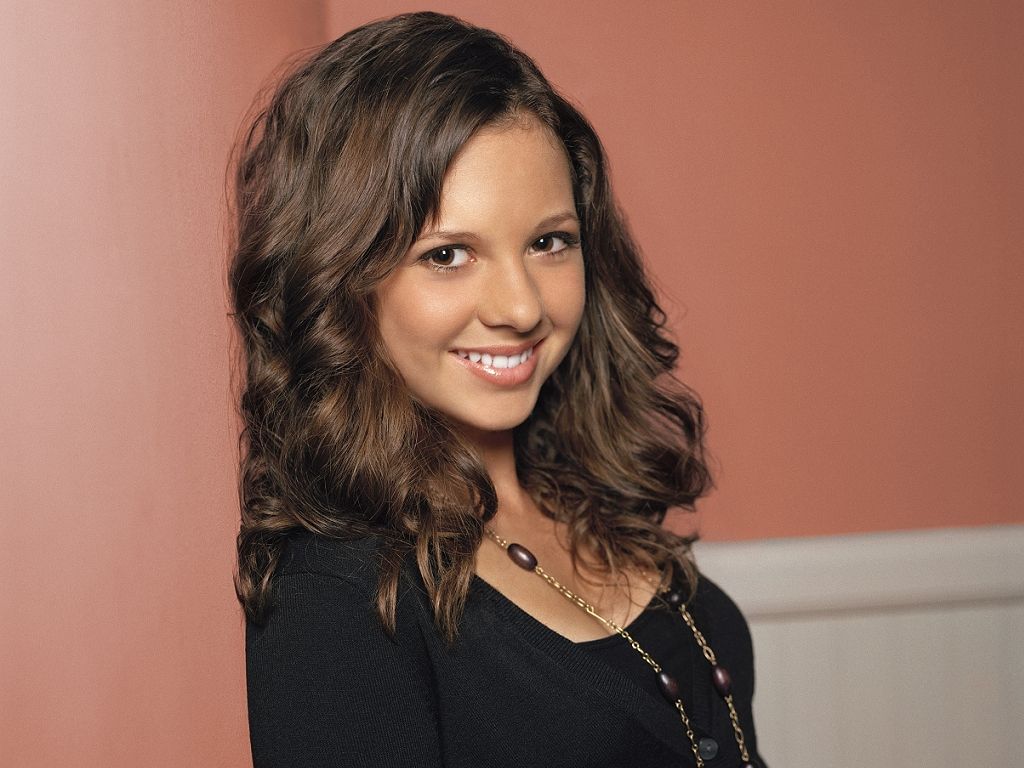 Mackenzie Rosman Wallpapers Wallpaper Cave