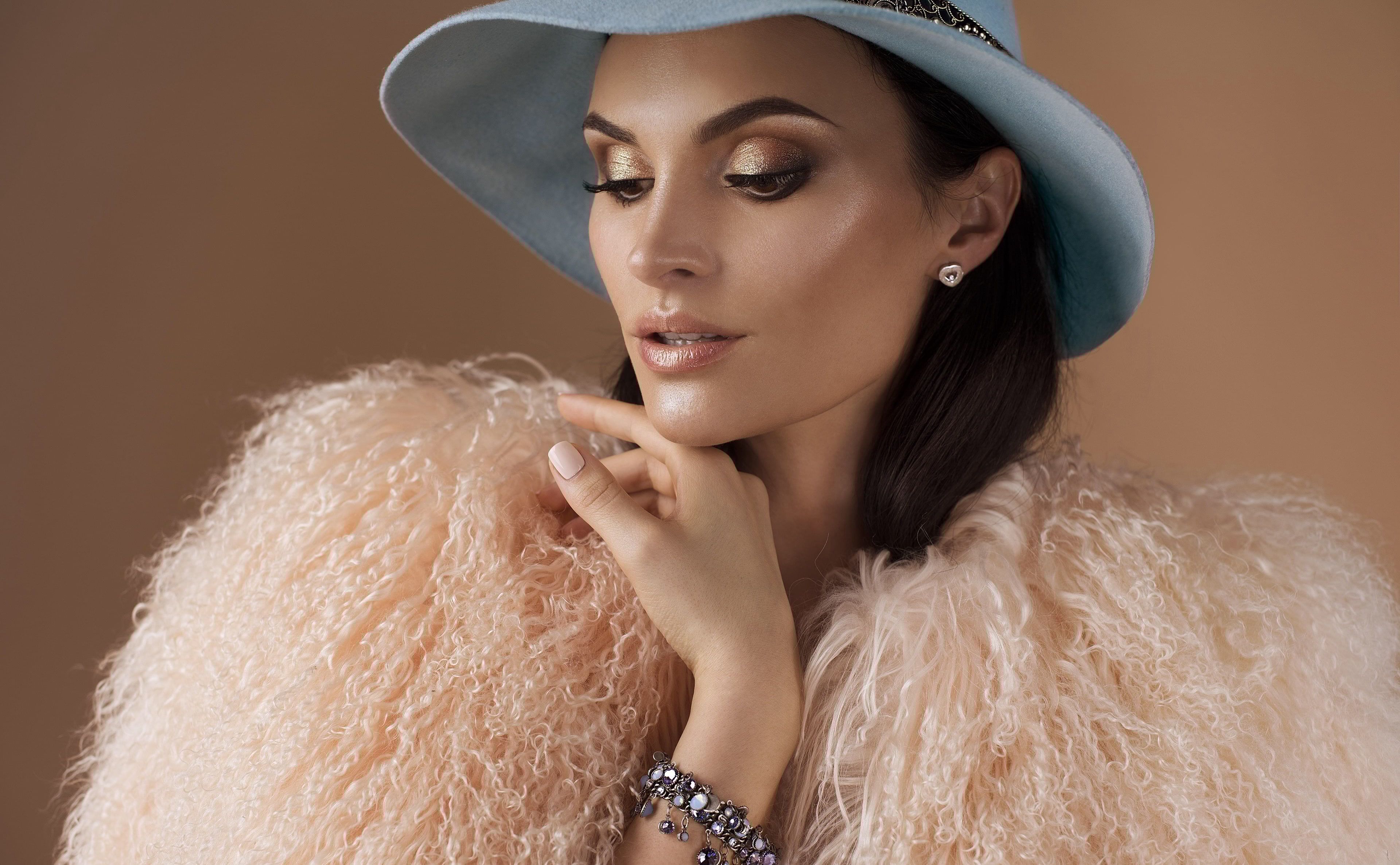 Light Skin Girls Wallpapers Wallpaper Cave