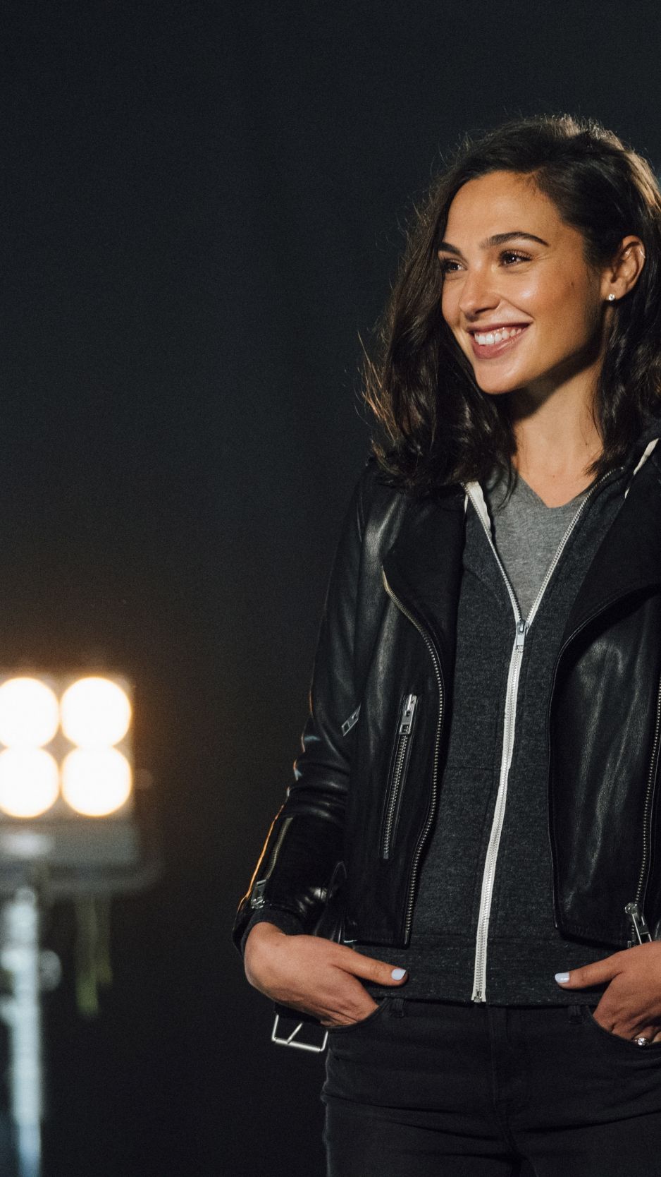 Gal Gadot Cute 4k iPhone Wallpapers Wallpaper Cave