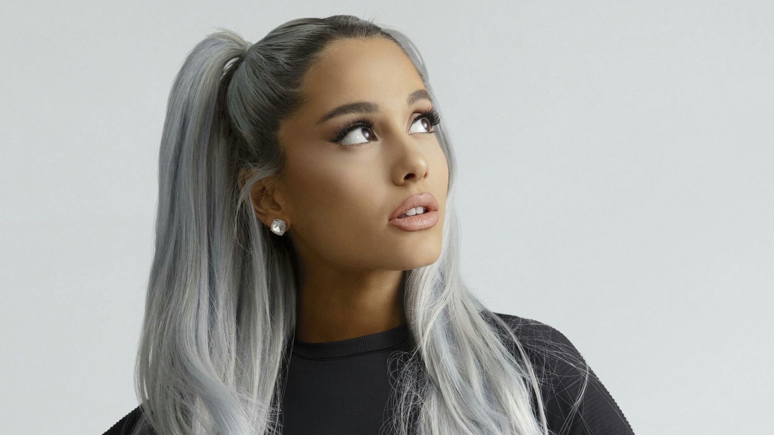 Ariana Grande Desktop Aesthetic Wallpapers Wallpaper Cave