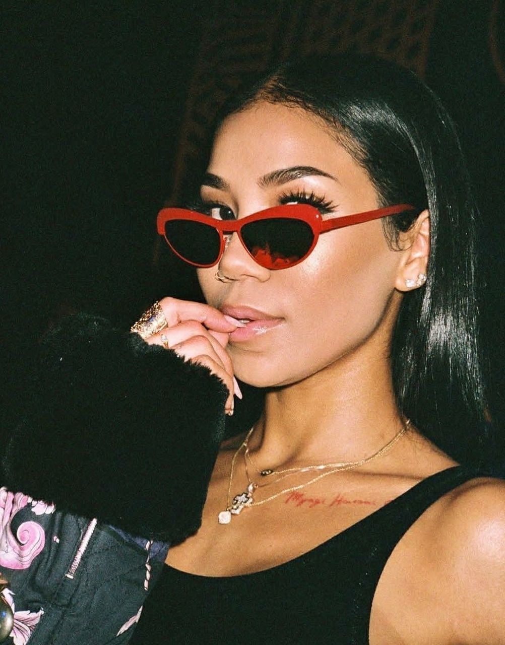 Jhene Aiko Phone Wallpapers Wallpaper Cave