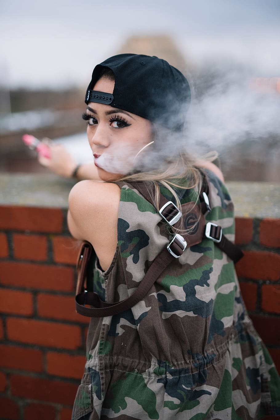 Vape Anime Girl Wallpapers Wallpaper Cave