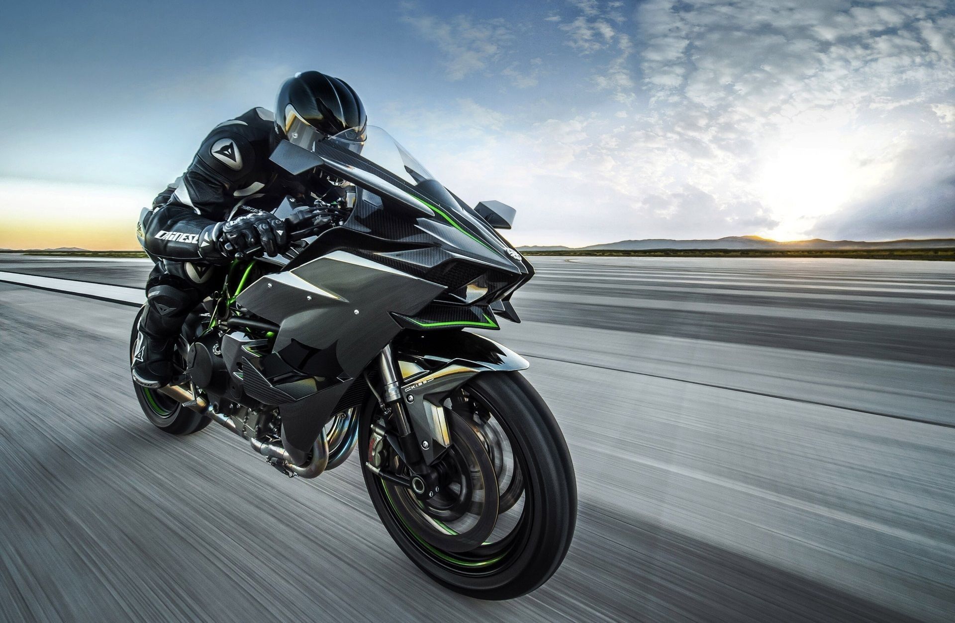 Kawasaki Ninja H2r HD Desktop Wallpapers Wallpaper Cave