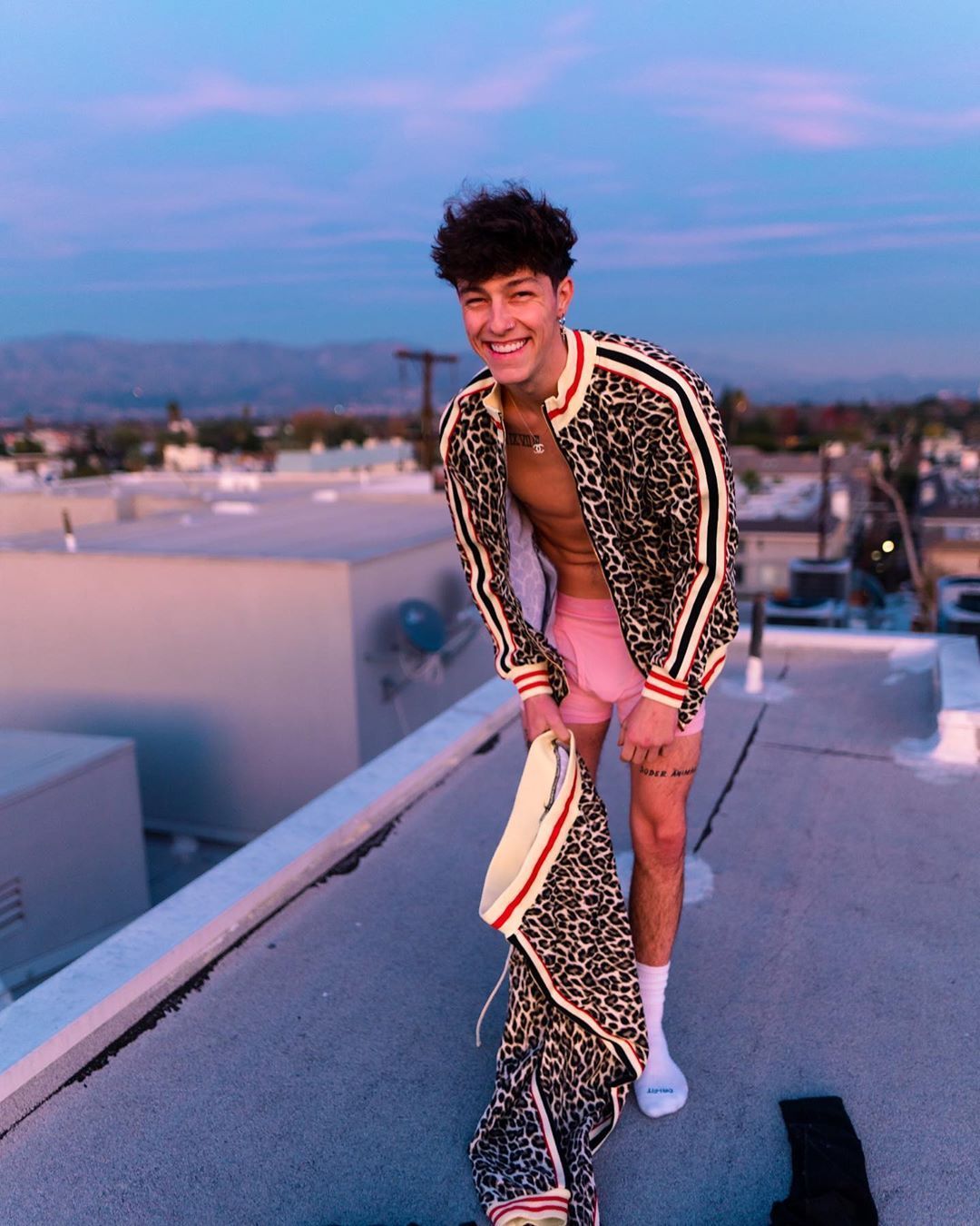 Tayler Holder Wallpapers - Wallpaper Cave