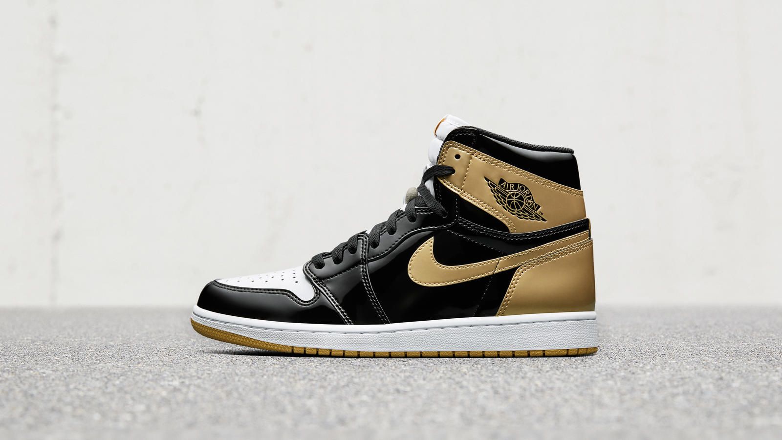 Black And Gold Jordans Wallpapers Wallpaper Cave