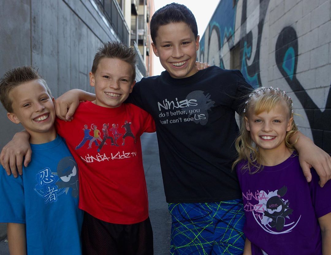 Animated Ninja Kidz Tv Logo midnightmemoriesstory