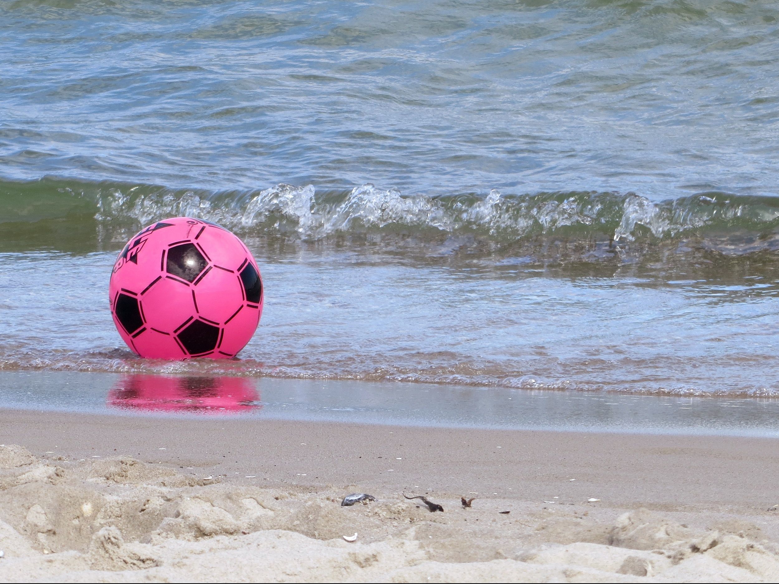 Pink Soccer Ball Wallpapers Wallpaper Cave