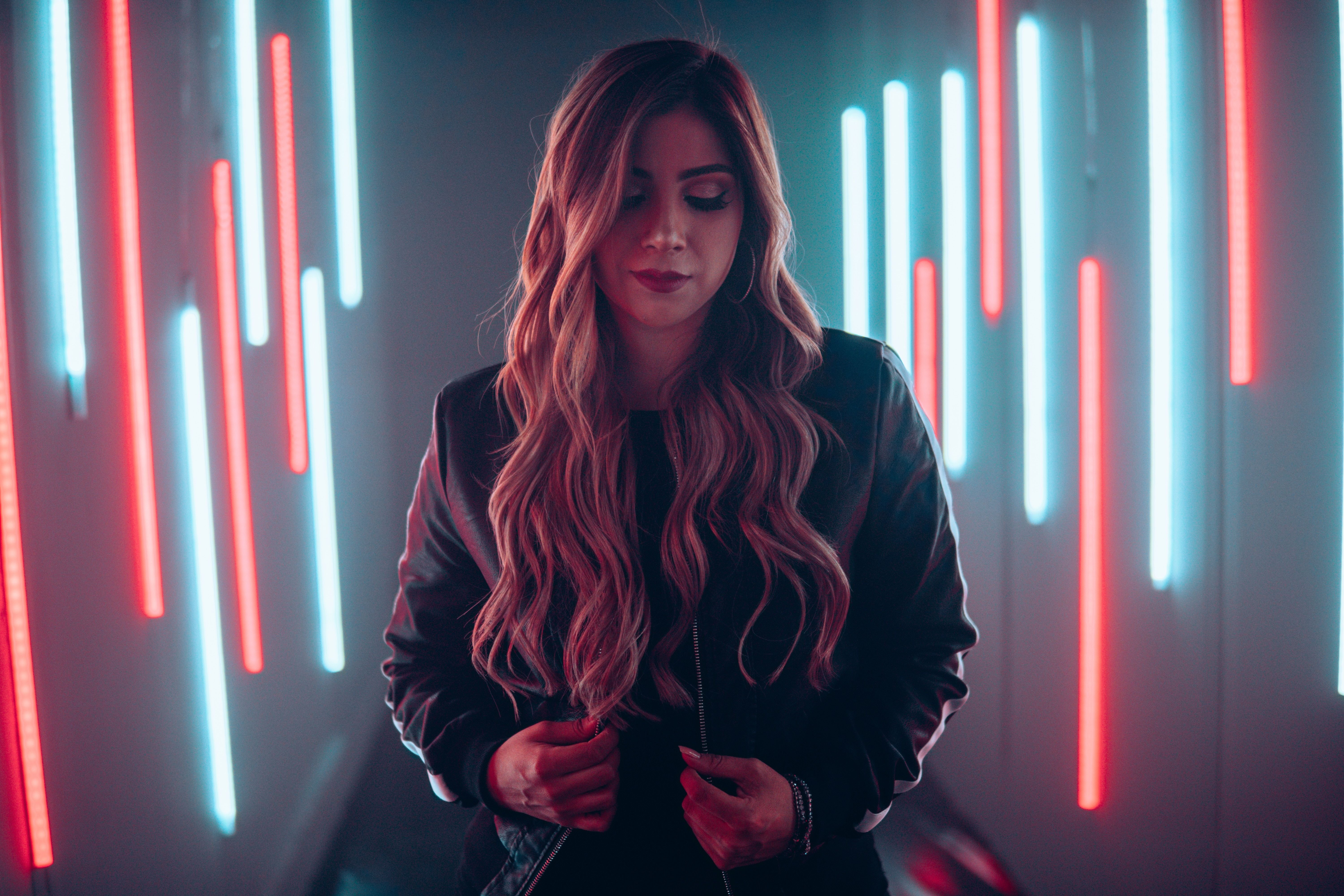 Light Neon Girl Wallpapers Wallpaper Cave