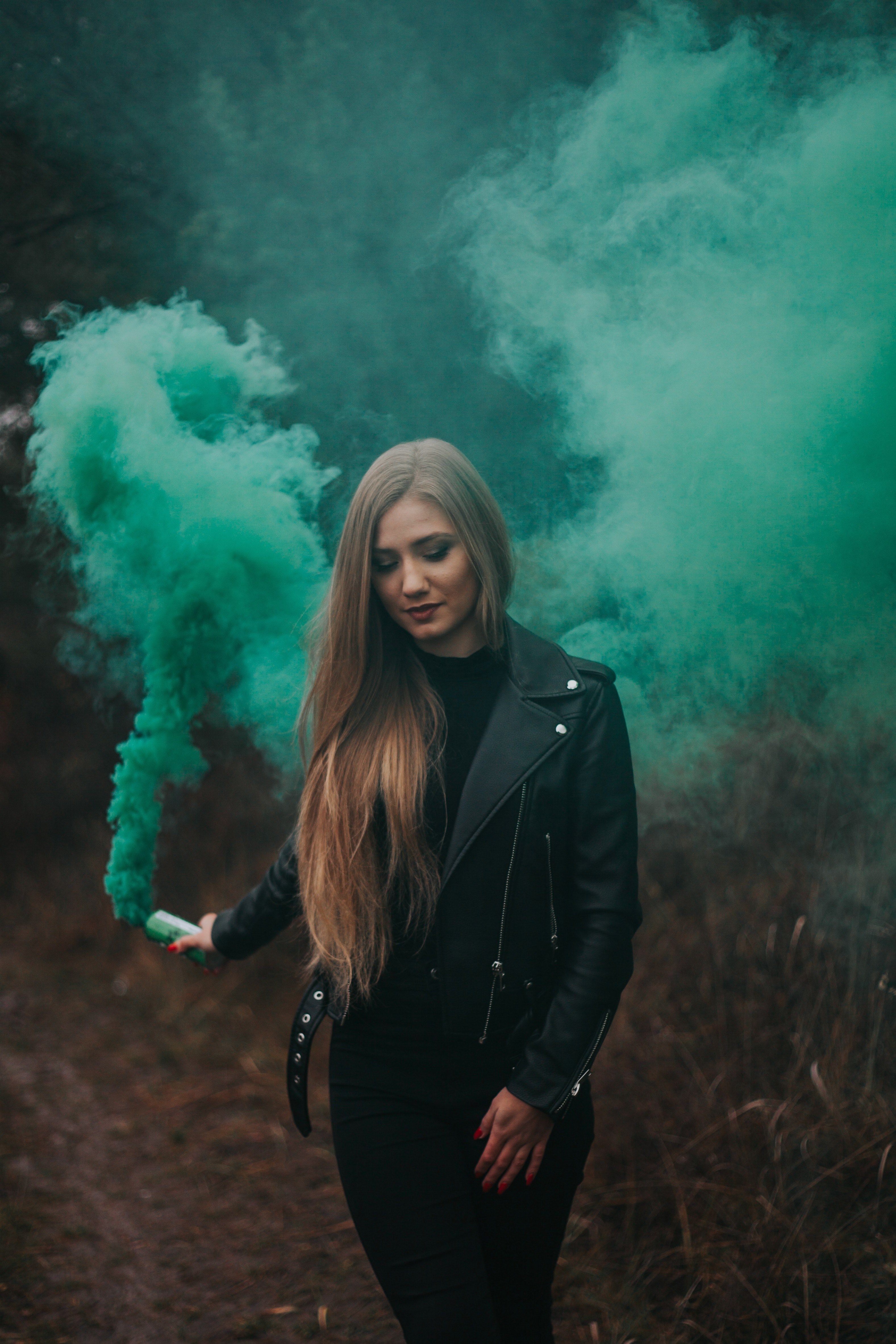 Smoking Girl HD Mobile Wallpapers Wallpaper Cave