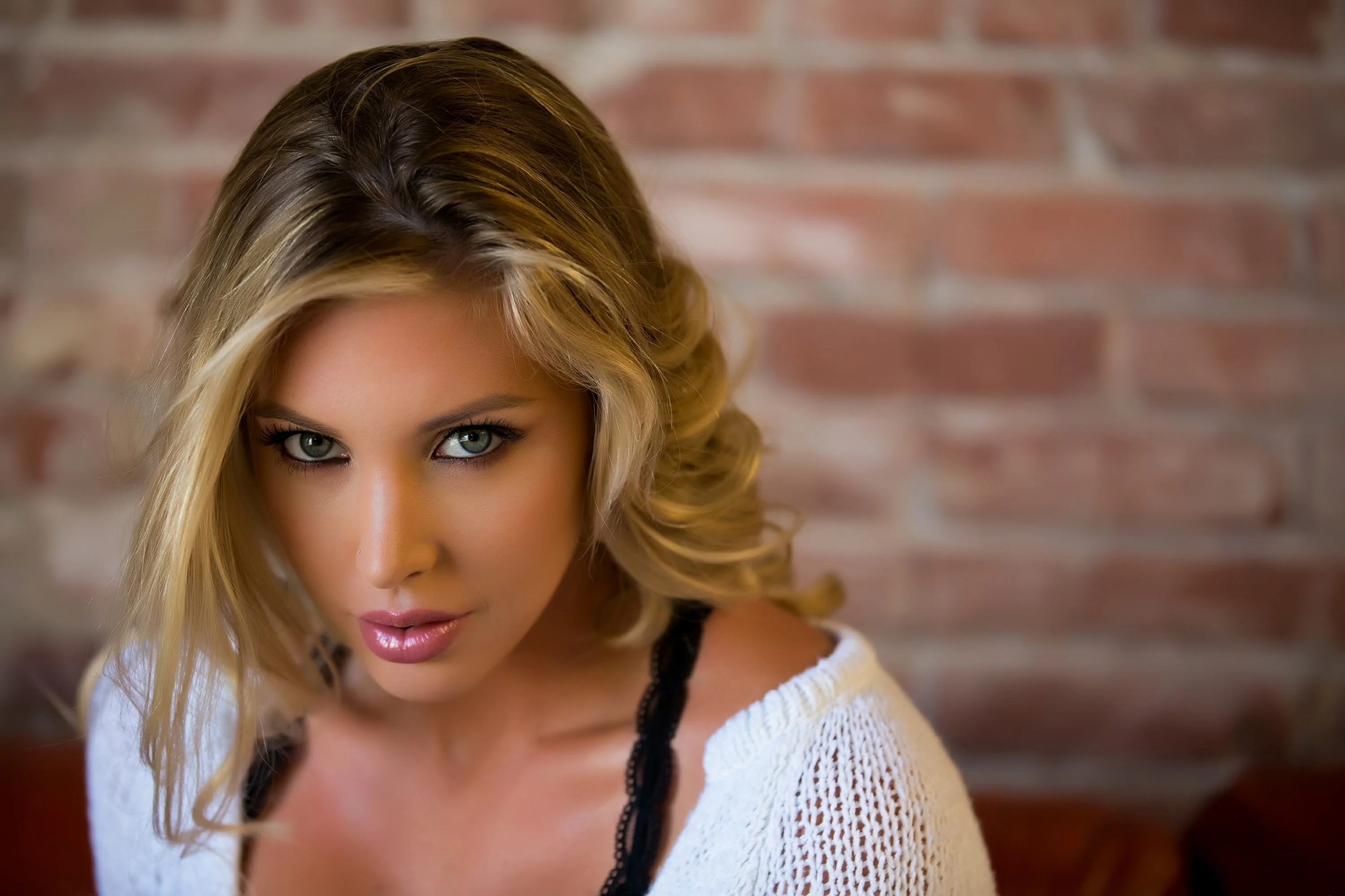 Samantha Saint Wallpapers - Wallpaper Cave
