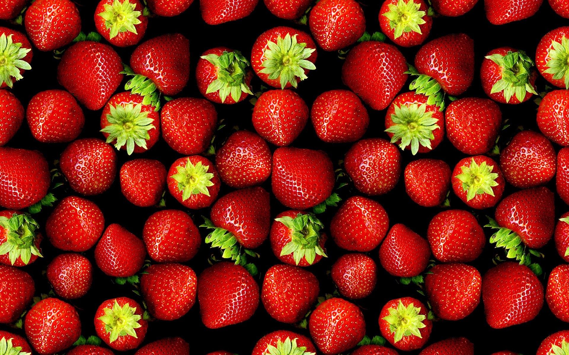 Cute Strawberry Desktop Wallpapers Wallpaper Cave