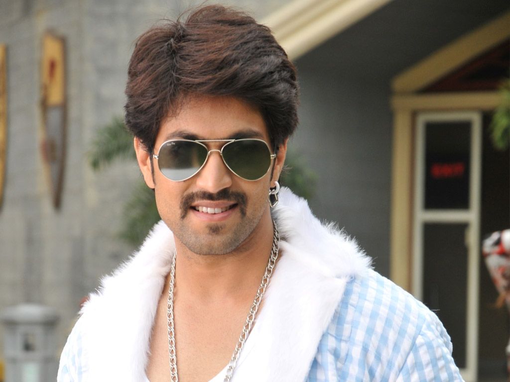Rocking Star Yash Wallpapers Wallpaper Cave