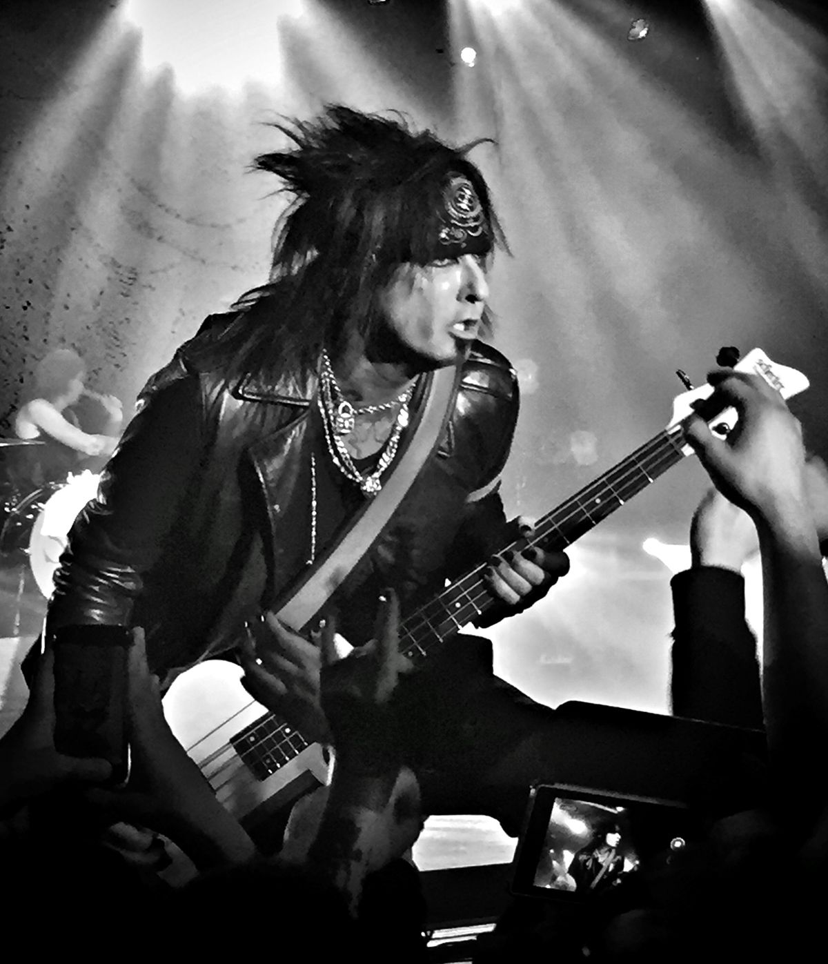 Nikki Sixx Wallpapers Wallpaper Cave
