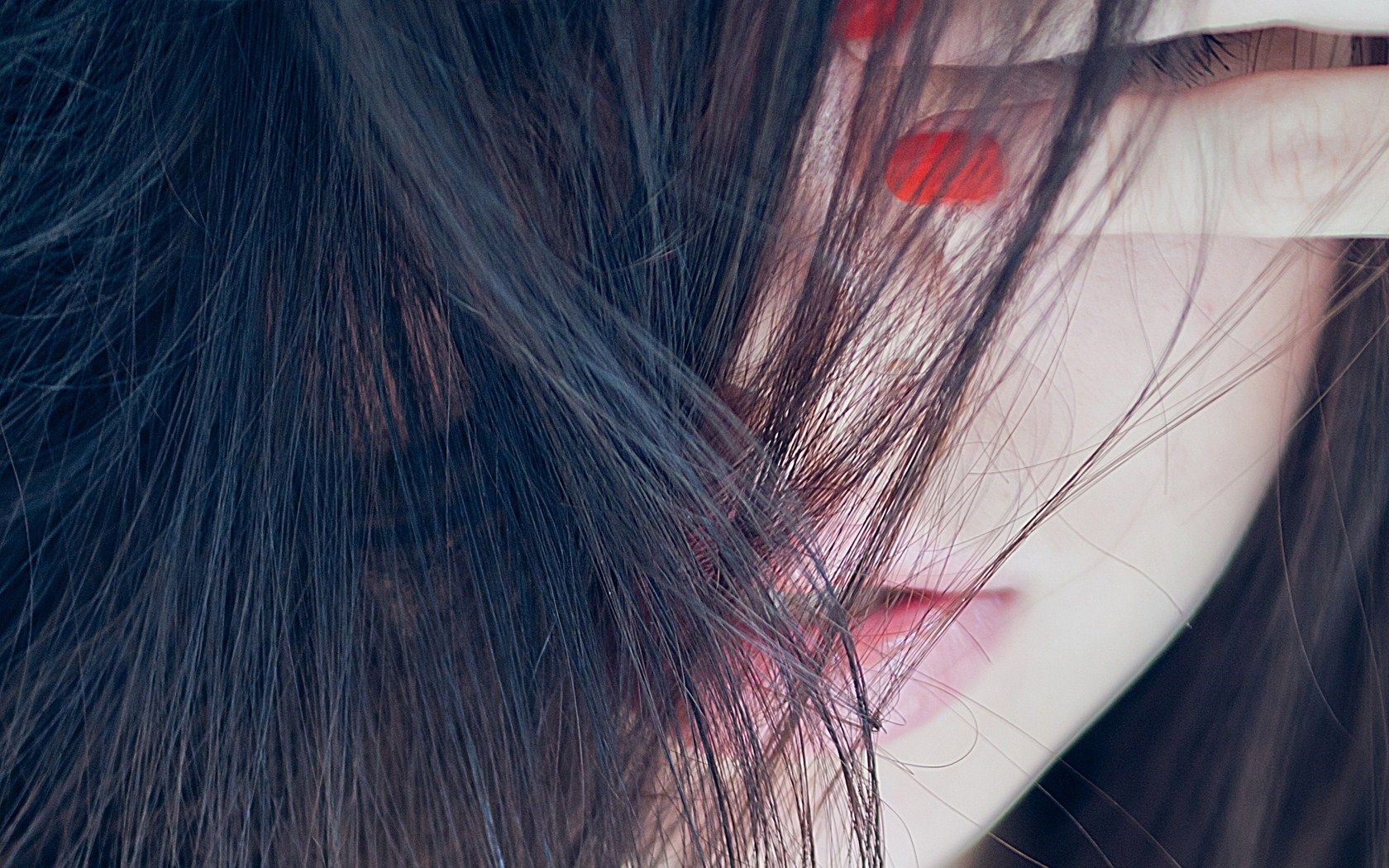 Cover Girl Wallpapers