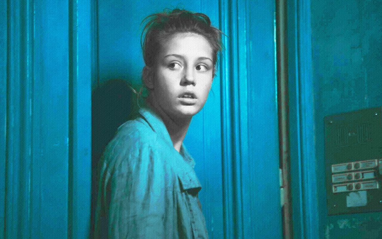 Blue Is The Warmest Colour Wallpapers Wallpaper Cave