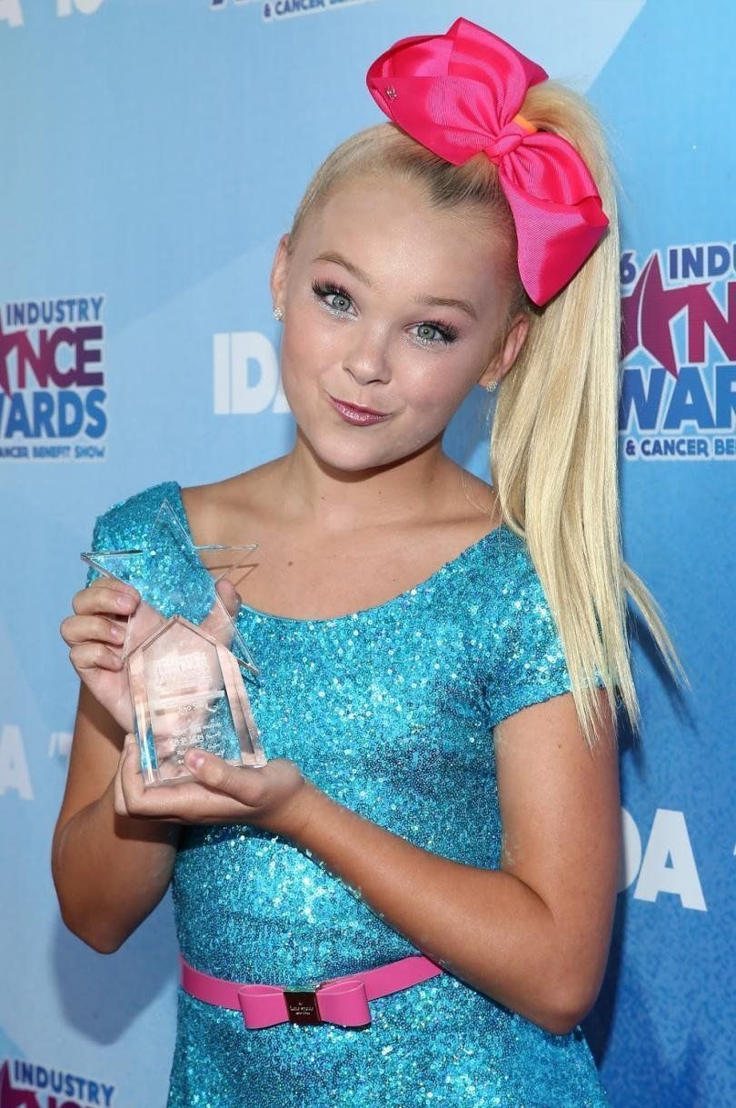 Cute Jojo Siwa iPhone Wallpapers Wallpaper Cave