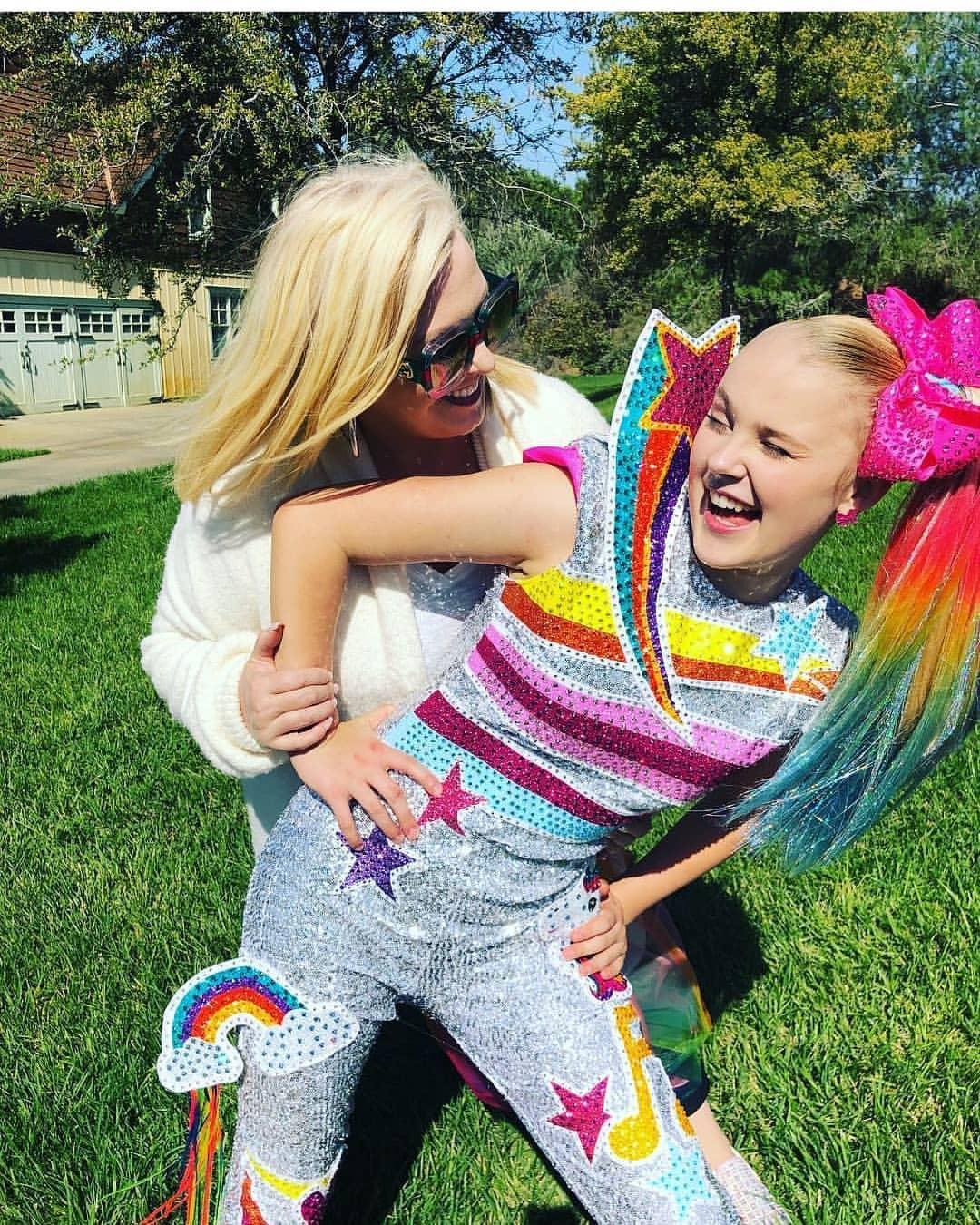 Cute Jojo Siwa iPhone Wallpapers Wallpaper Cave