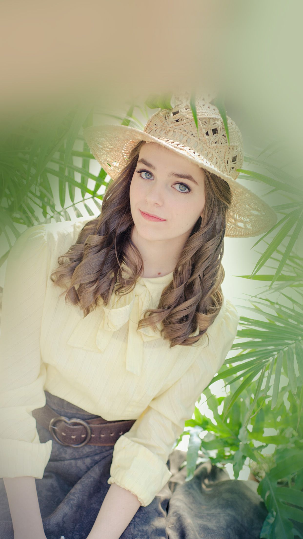 42 Cute Anime Girl Iphone Wallpapers & Backgrounds For FREE.