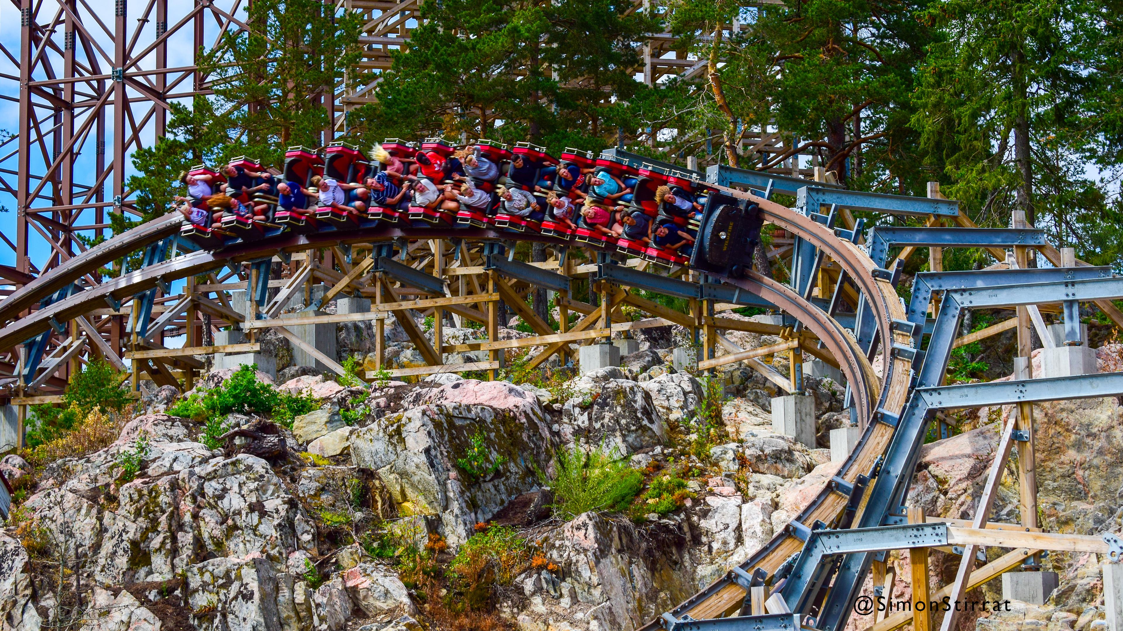 Top 80+ roller coaster wallpaper best in.cdgdbentre