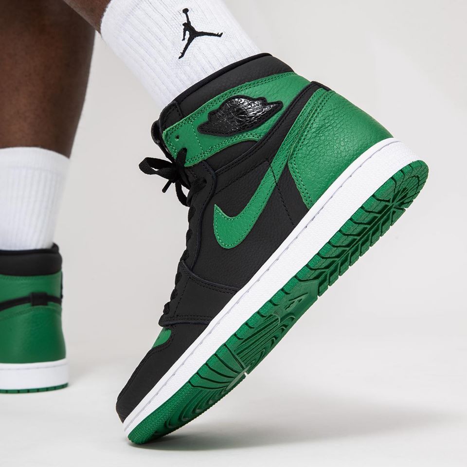 Pine Green Jordan 1 Wallpapers Wallpaper Cave