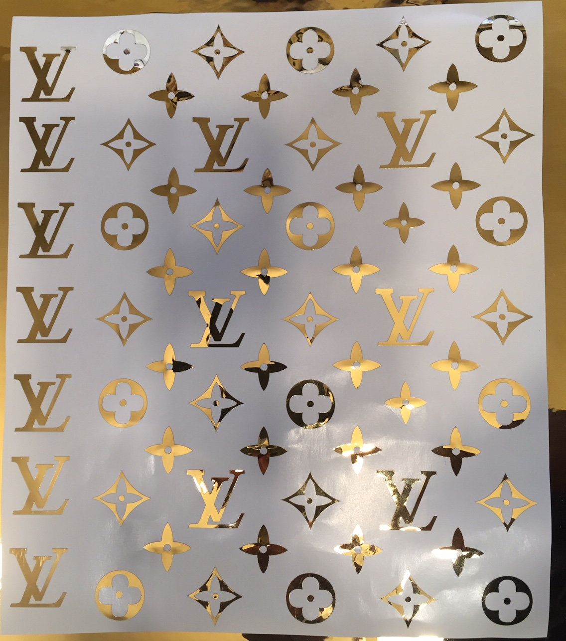 Louis Vuitton Logo Wallpapers Wallpaper Cave