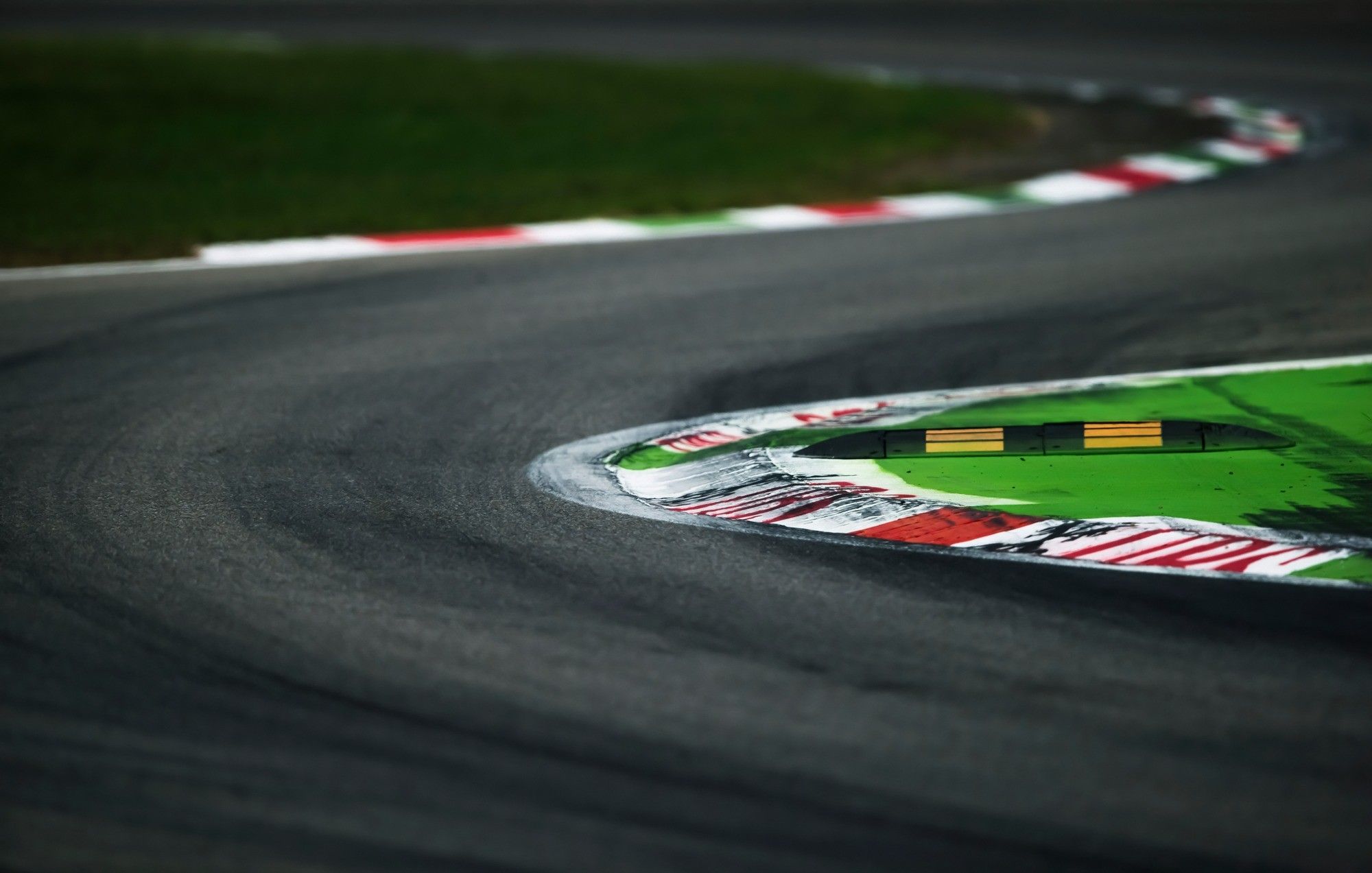 Racing Track Wallpapers Wallpaper Cave