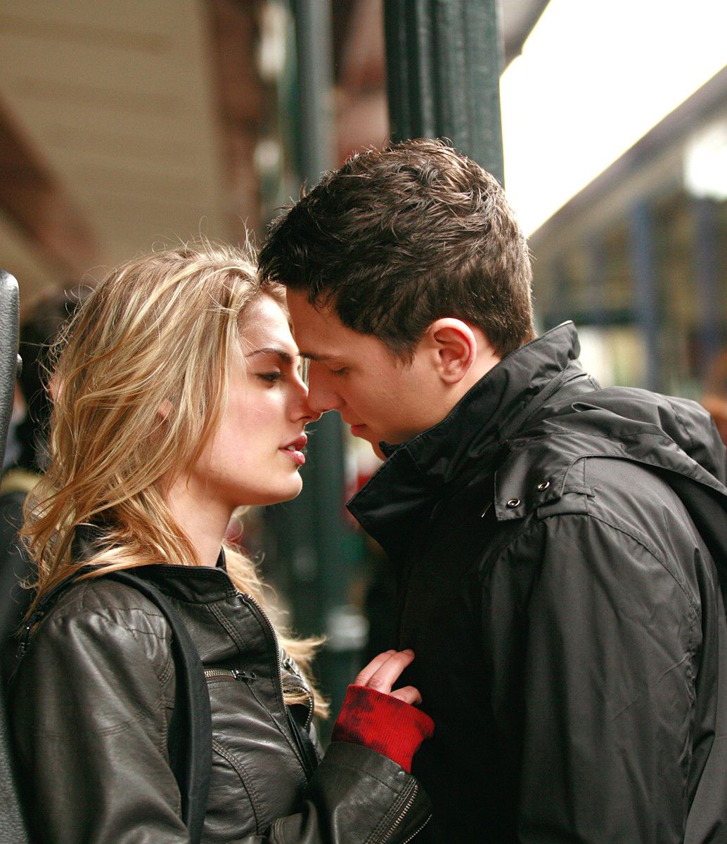 Couple Kissing HD Mobile Wallpapers Wallpaper Cave