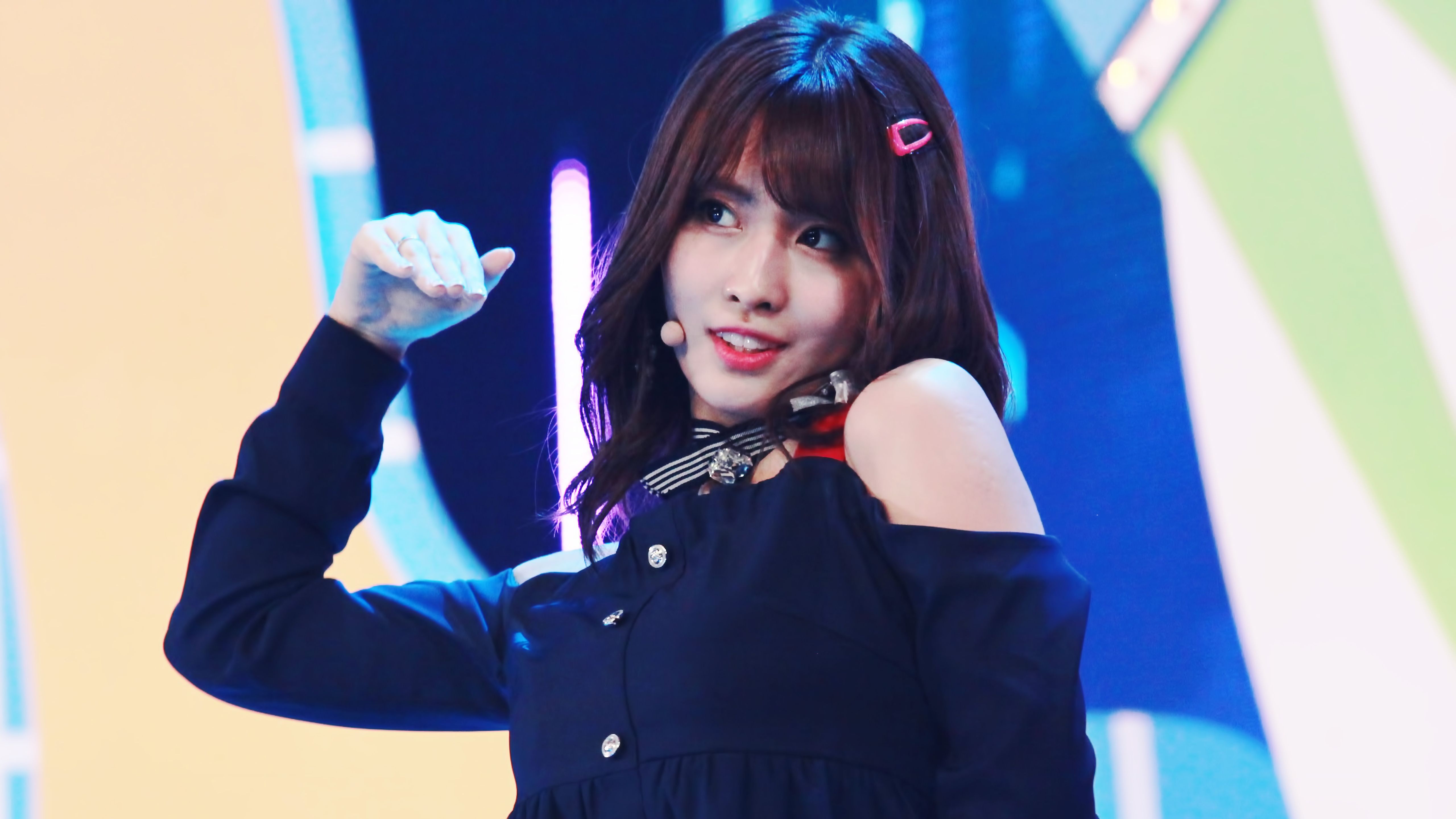 Momo Twice Desktop Wallpapers Wallpaper Cave