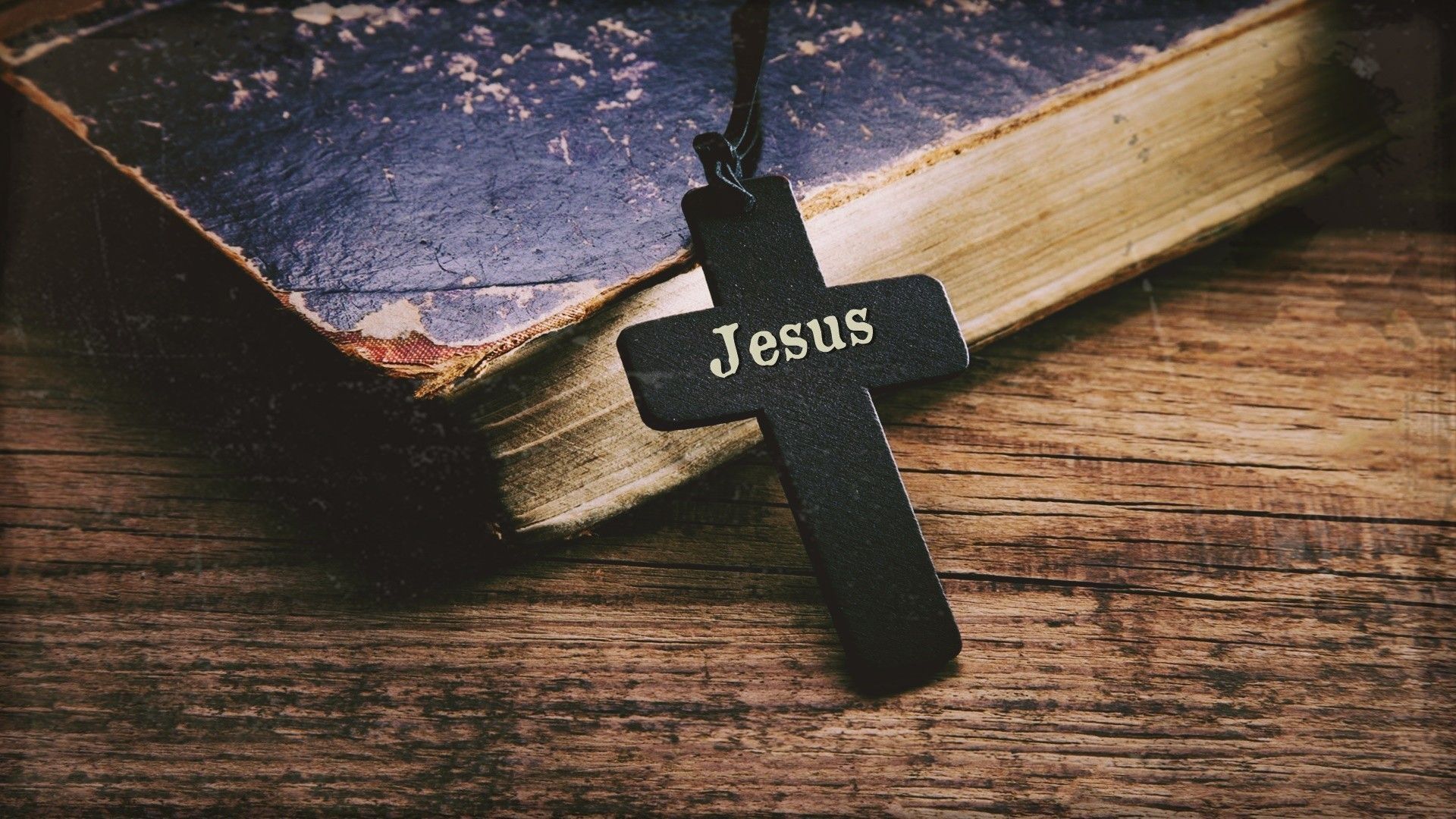 Cross And Bible Wallpapers Wallpaper Cave