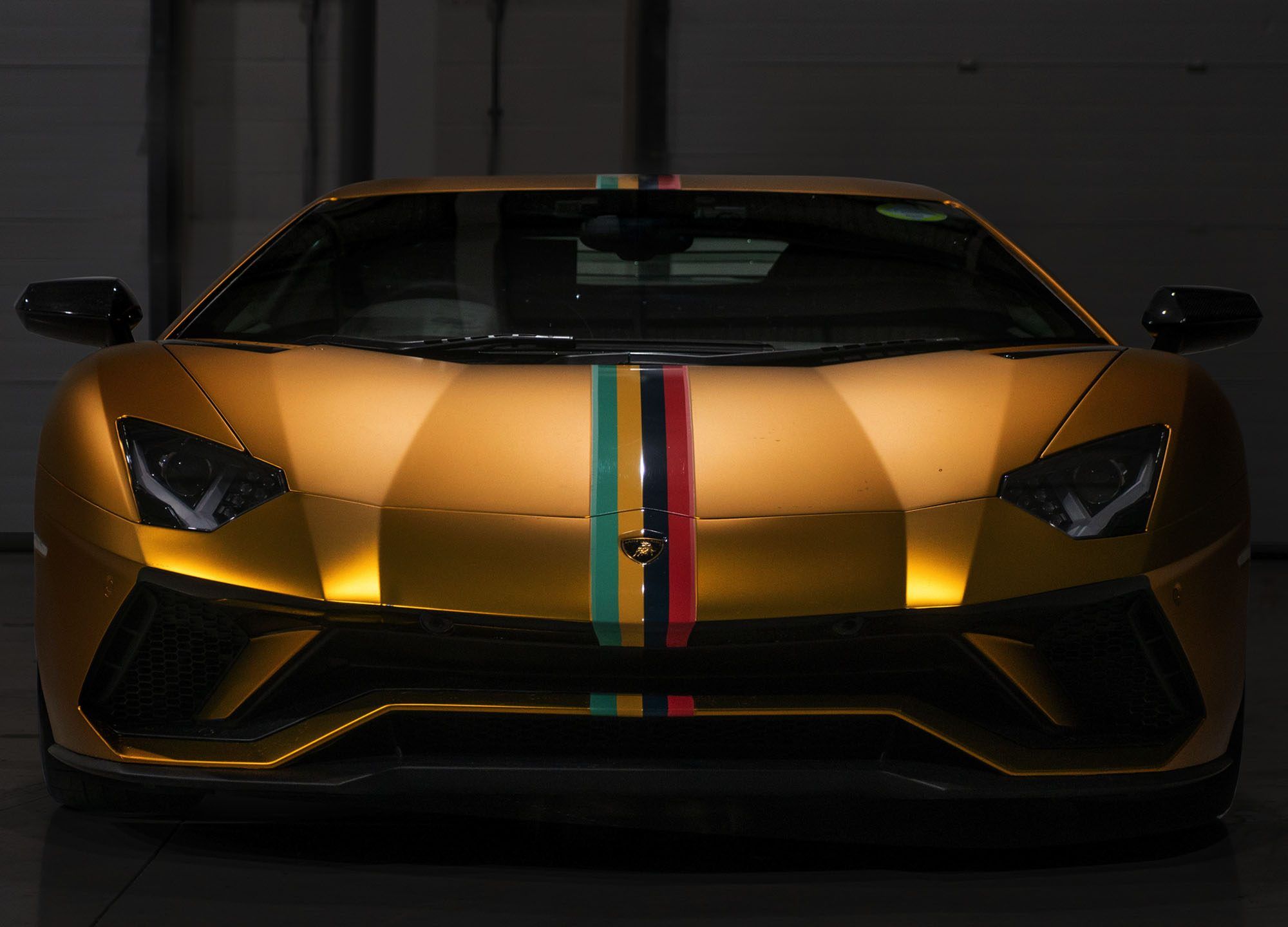 Golden Lambo Wallpapers Wallpaper Cave