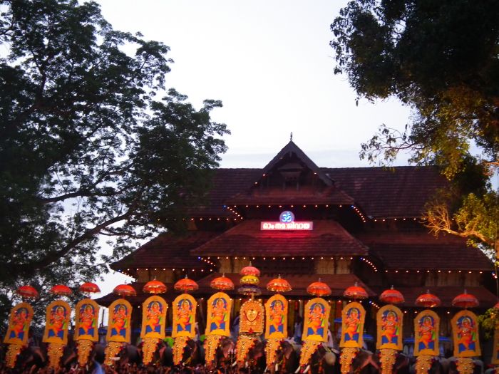 Thrissur Pooram Wallpapers - Wallpaper Cave How to flush a water heater
