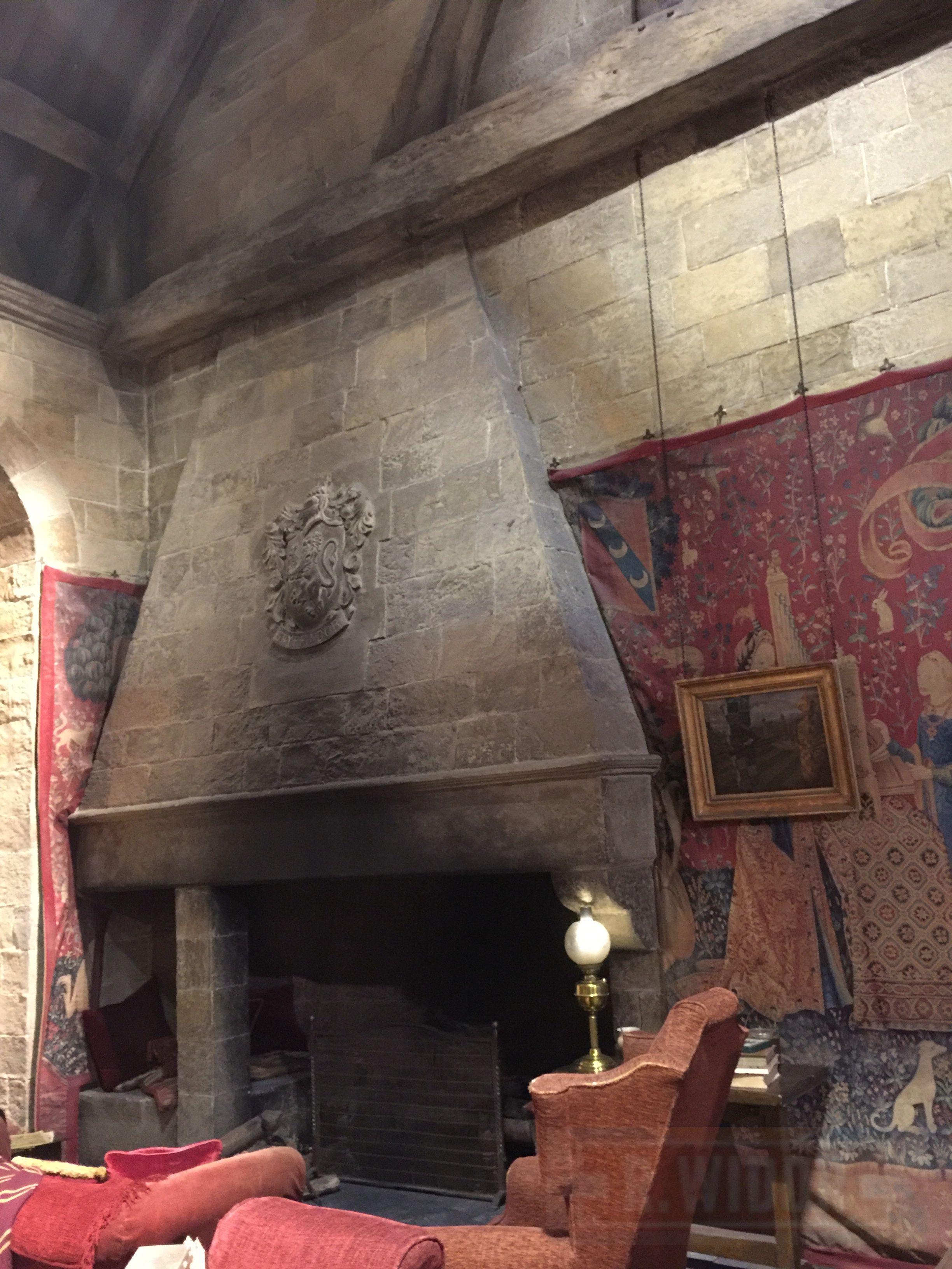 Gryffindor Common Room Wallpapers Wallpaper Cave