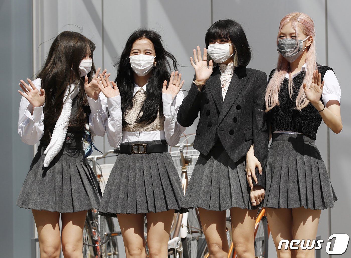 Blackpink Pretty Savage Wallpapers Wallpaper Cave