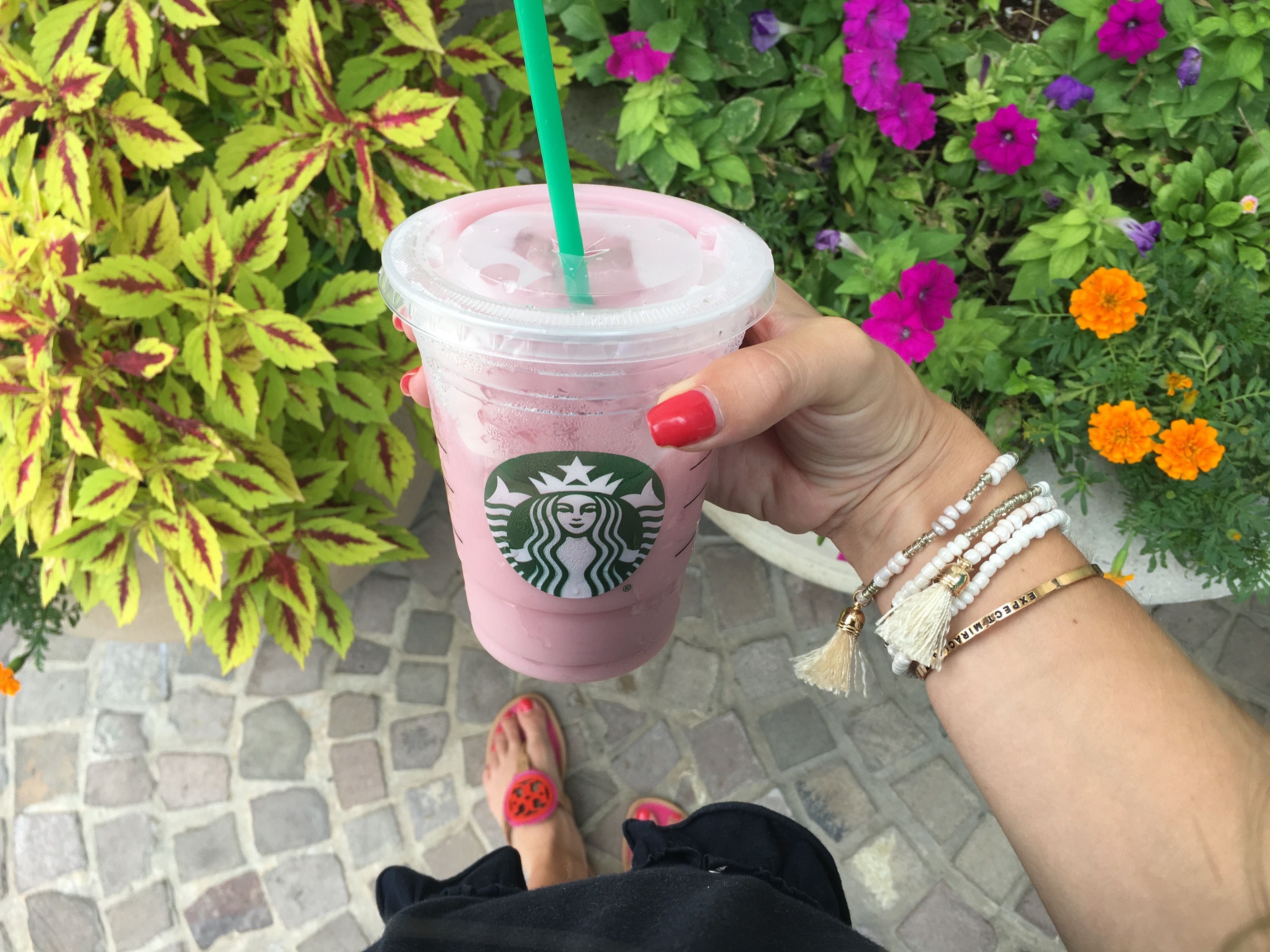 Starbucks Pink Drink Wallpapers Wallpaper Cave